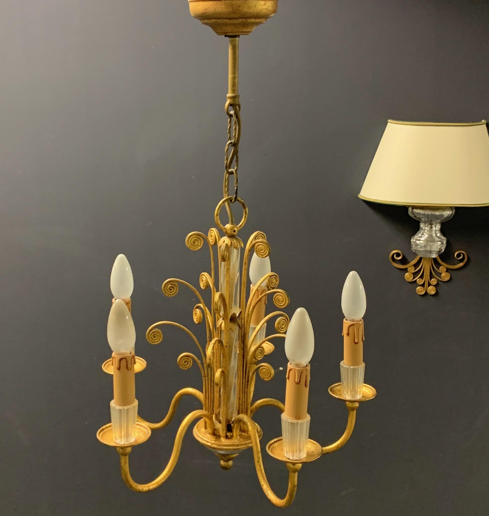 Amazing Maison Baguès Gilt and Crystal Glass Chandelier In Good Condition In Munich, DE