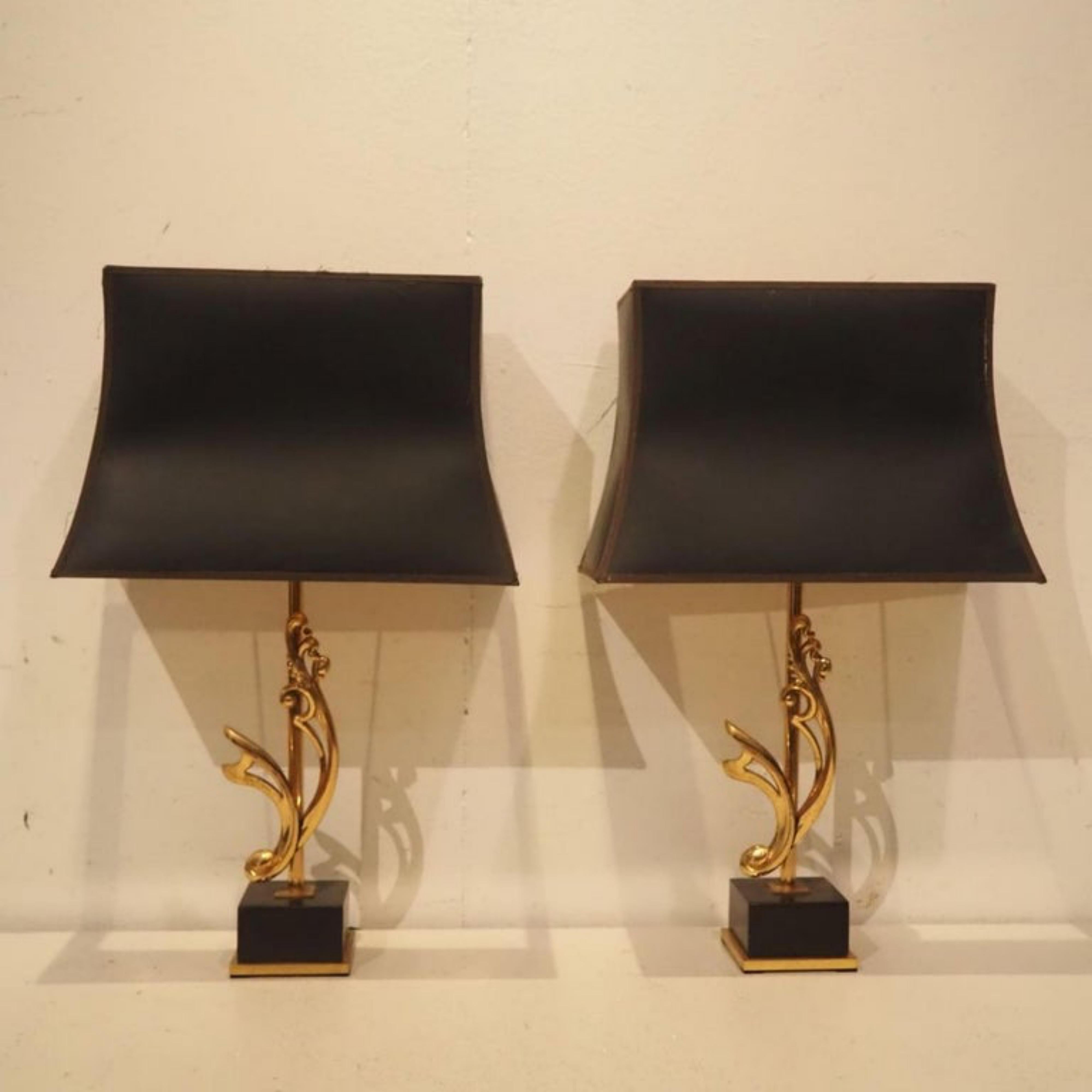Français Incroyable paire de lampes de la Maison Charles datant d'environ 1970, 20ème siècle en vente