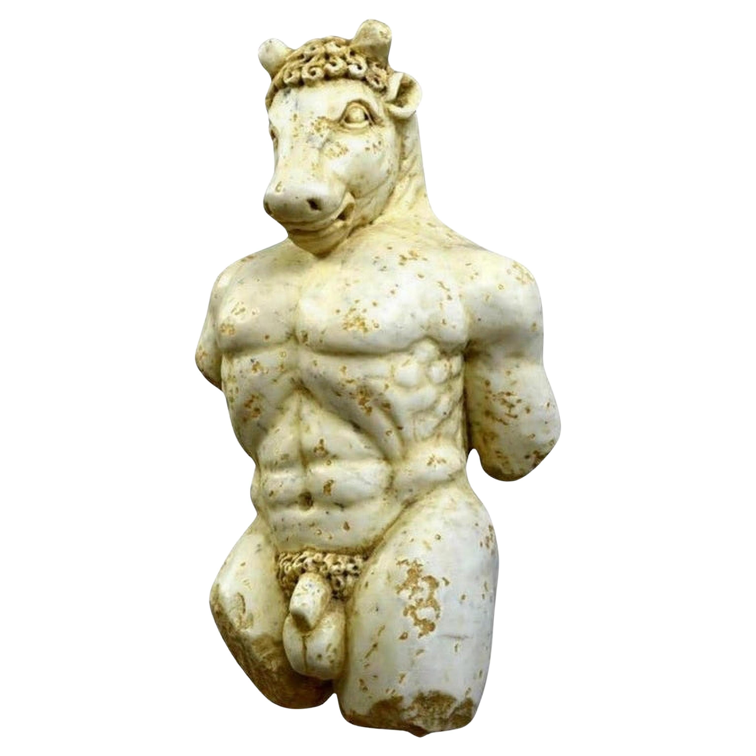 AMAZING MARBLE FIGURE OF THE MINOTAUR, 17th Century Baroque Style, Italy. in vendita
