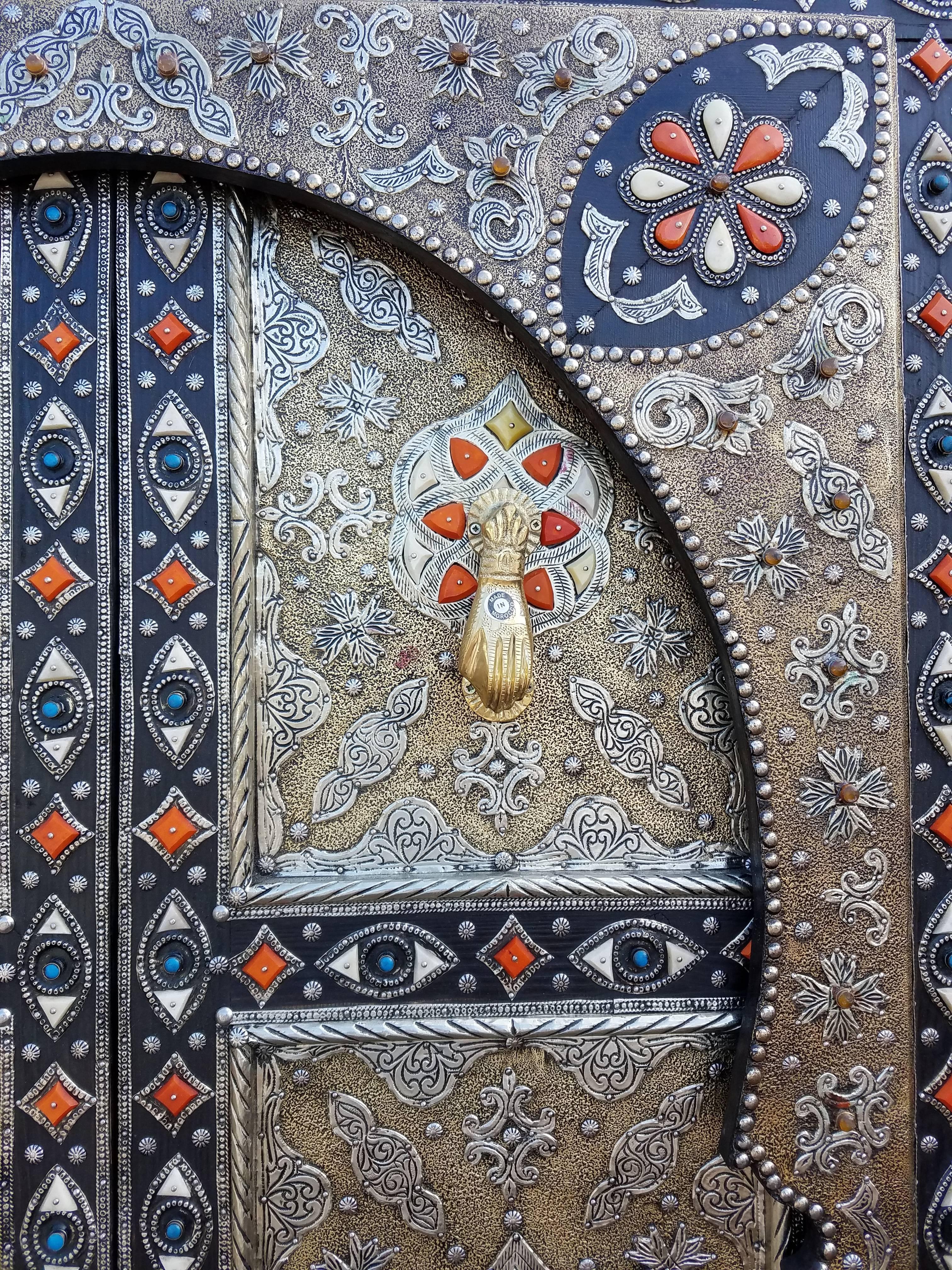 Amazing Meknes Door All Inlaid, Moroccan In Excellent Condition For Sale In Orlando, FL
