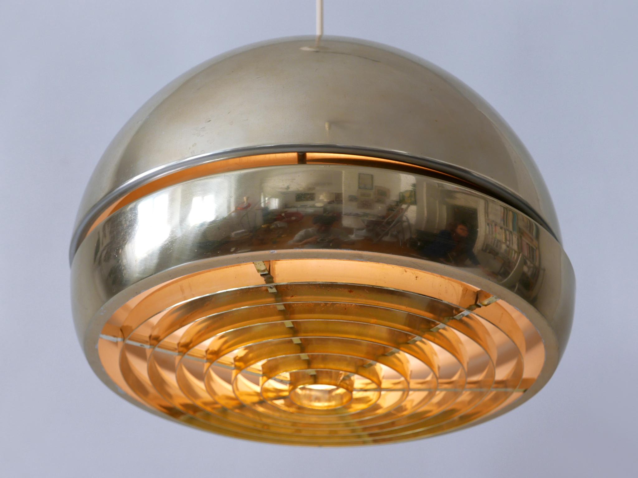 Amazing Mid-Century Modern Aluminium Pendant Lamp or Hanging Light Sweden 1960s For Sale 5
