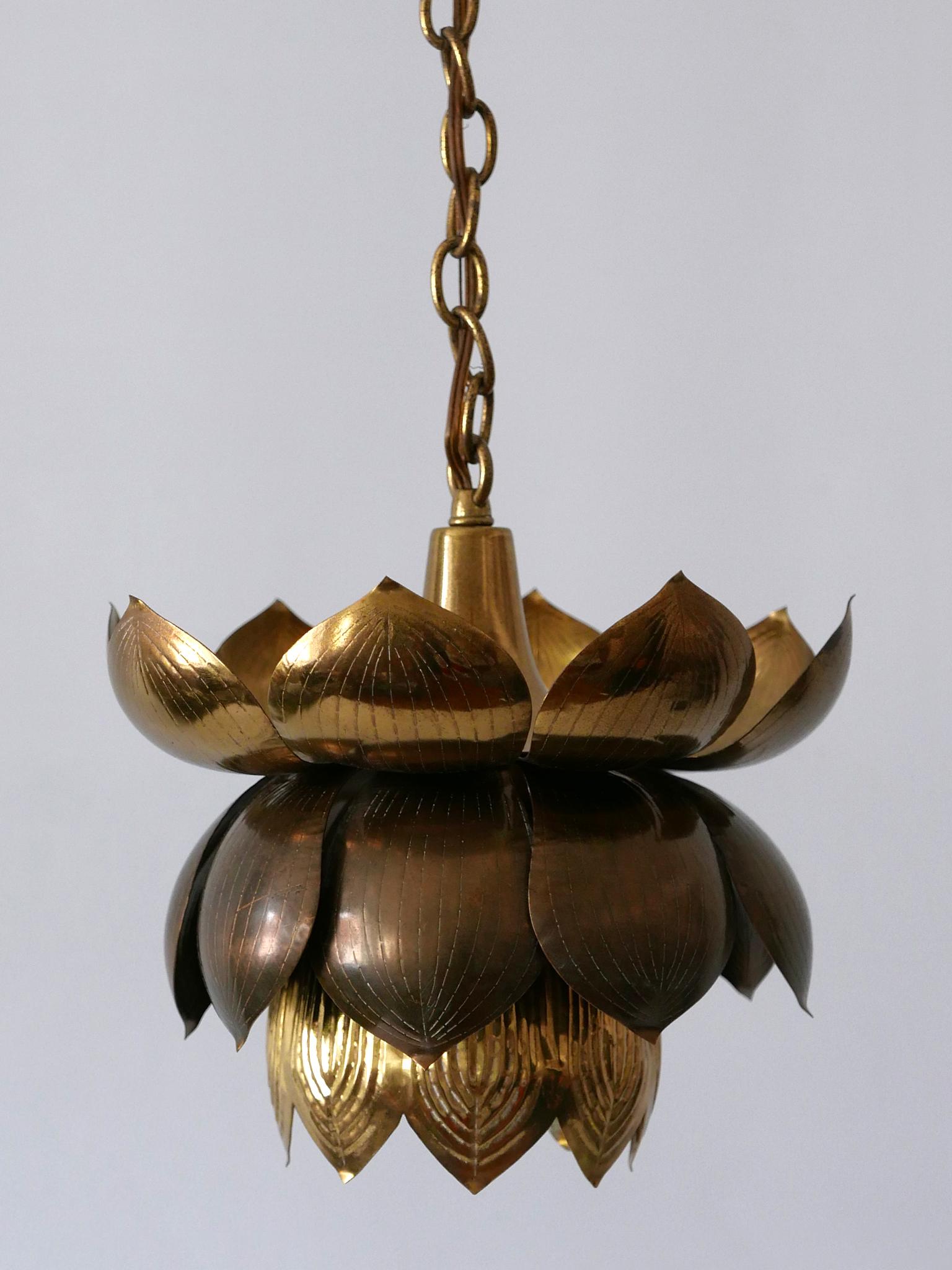 American Amazing Mid-Century Modern Brass Lotus Pendant Lamp by Feldman Lighting, 1960s