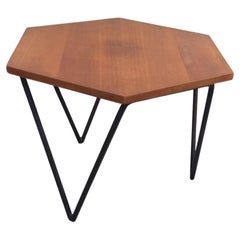 Amazing Mid-Century Modern Hexagonal Shaped Coffee Table by Gio' Ponti. 1950s