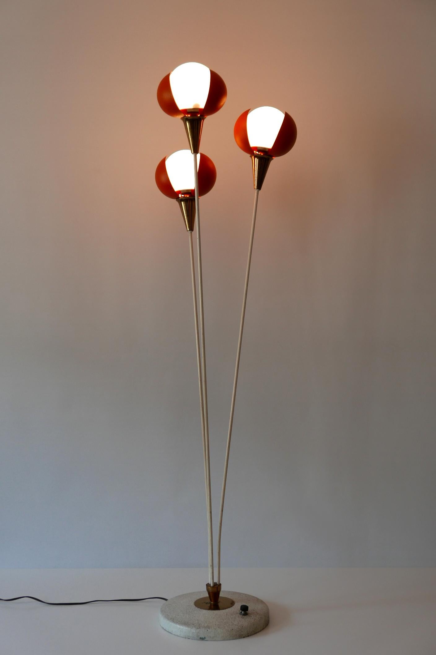 Amazing Mid-Century Modern Three-Flamed Floor Lamp Buds, 1950s, France For Sale 4