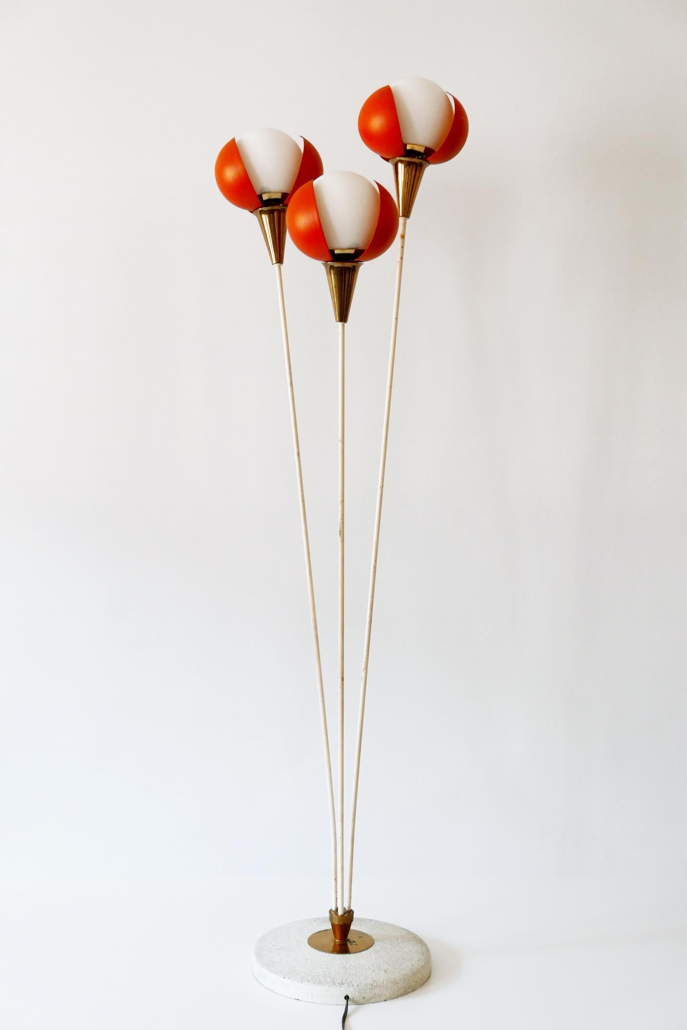 Amazing Mid-Century Modern Three-Flamed Floor Lamp Buds, 1950s, France For Sale 5