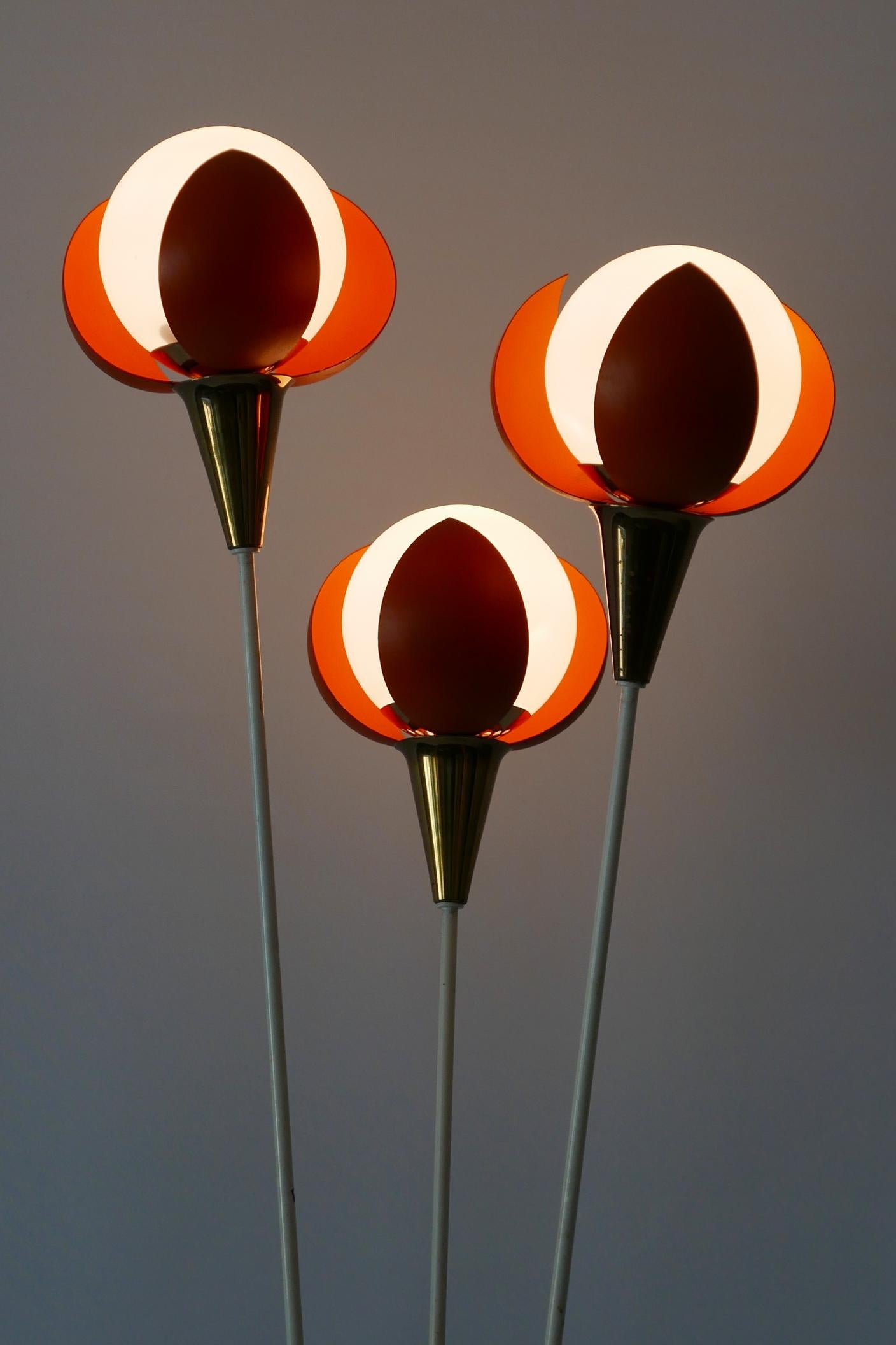 Metal Amazing Mid-Century Modern Three-Flamed Floor Lamp Buds, 1950s, France For Sale