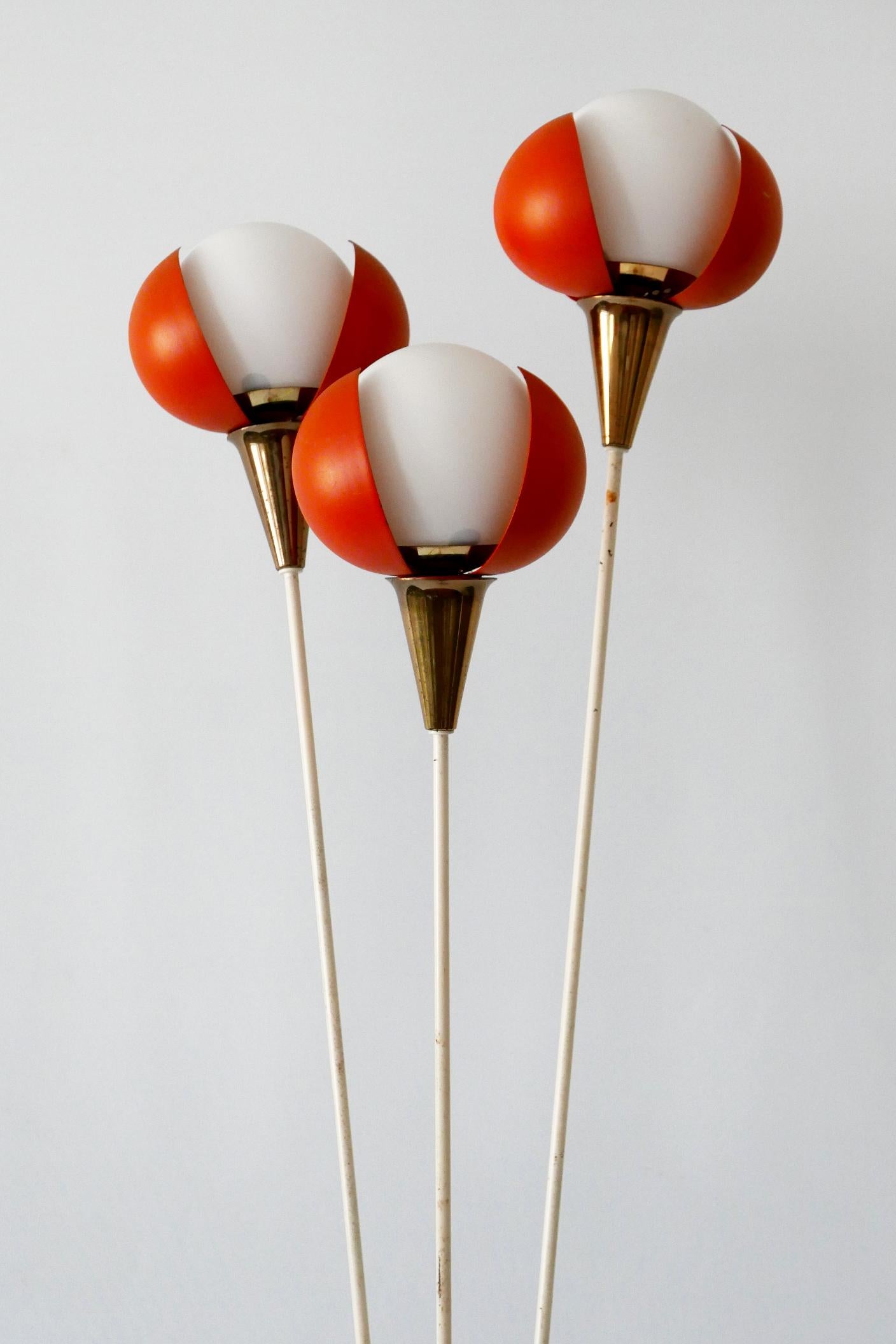 Amazing Mid-Century Modern Three-Flamed Floor Lamp Buds, 1950s, France For Sale 1