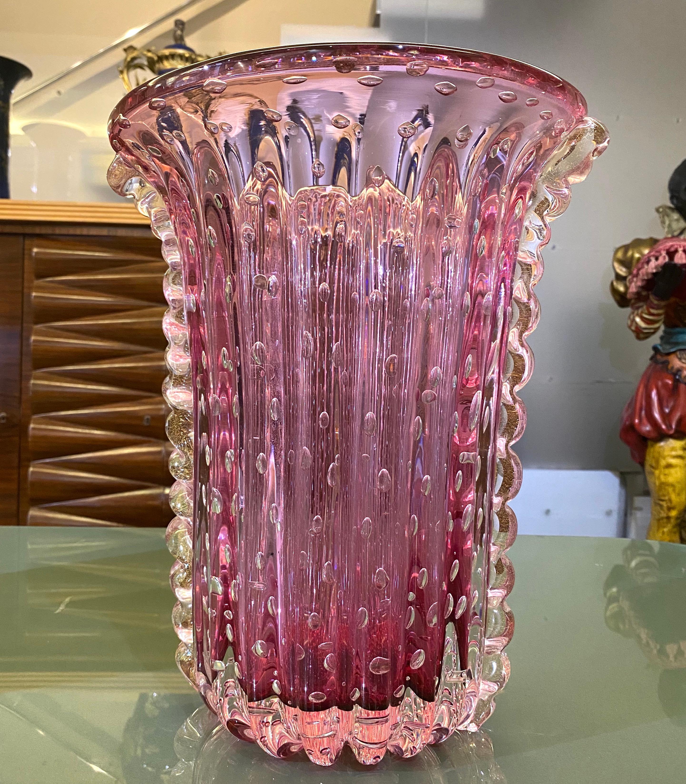 Italian Amazing  Mid Century Pink Murano Glass Vase Signed Toso  For Sale