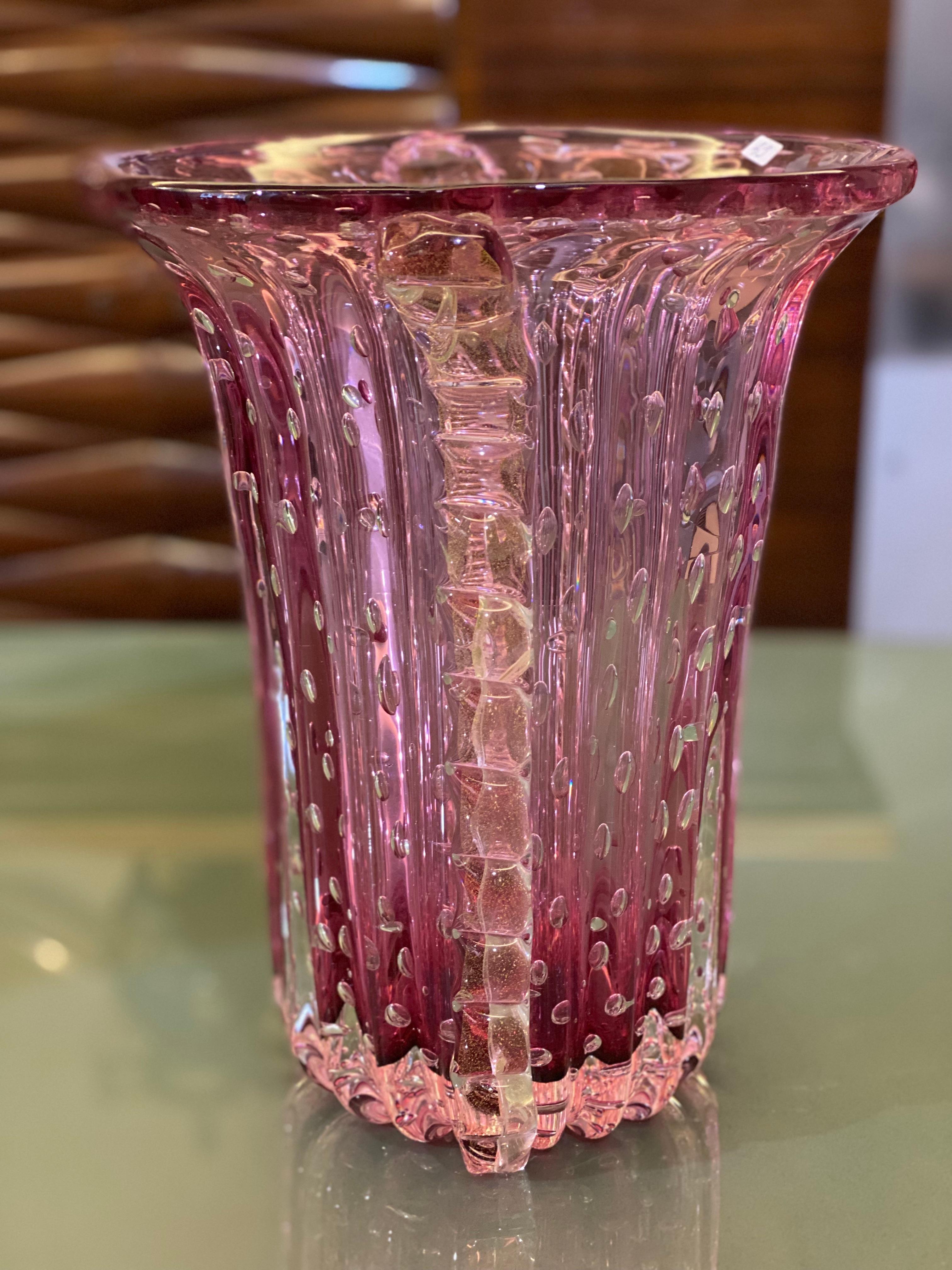 Amazing  Mid Century Pink Murano Glass Vase Signed Toso  For Sale 2