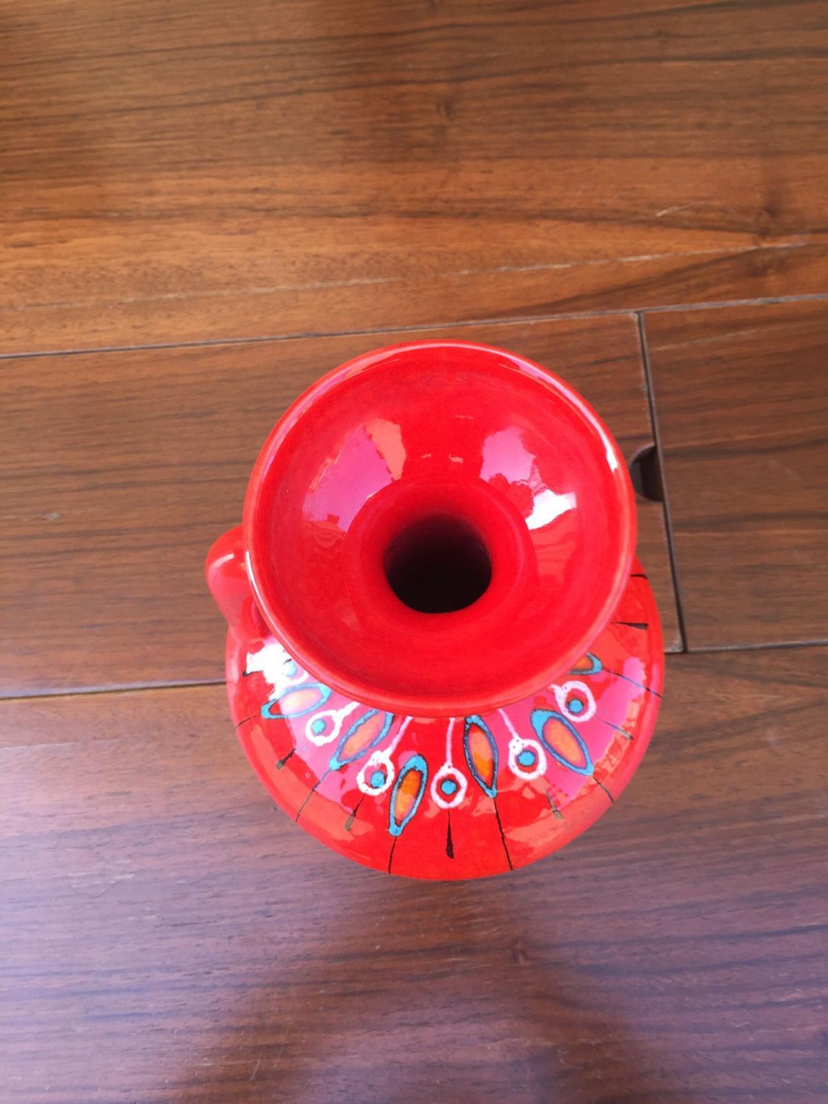 Fin du 20e siècle Incroyable cruche italienne moderniste en céramique rouge de Bertoncello, Italie 1980 en vente