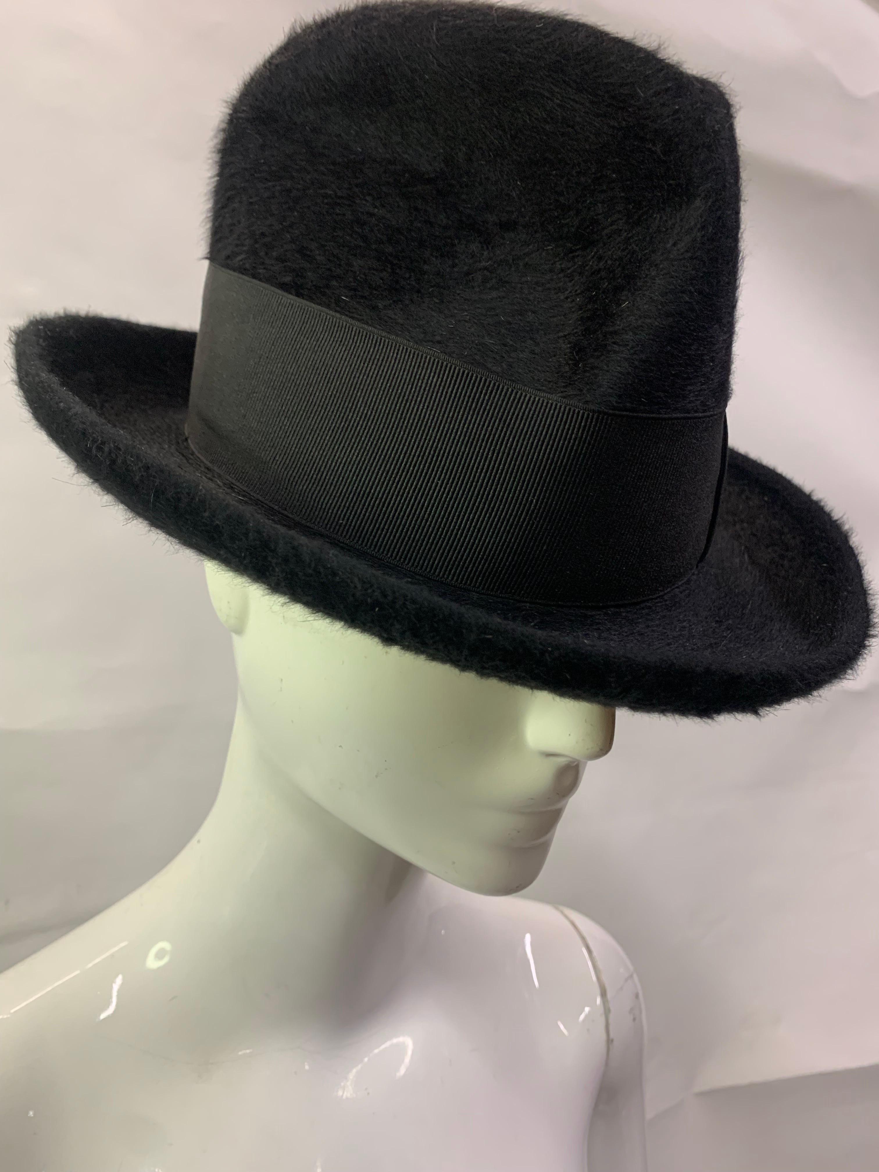 Amazing Mohair Felt Dobbs Classic Fedora in Black w Wide Grosgrain Band. A classic 1940s fedora with a modern-looking twist.  High stylish crown makes a dramatic silhouette. Satin lined and leather inner band. Size 7 3/8. 