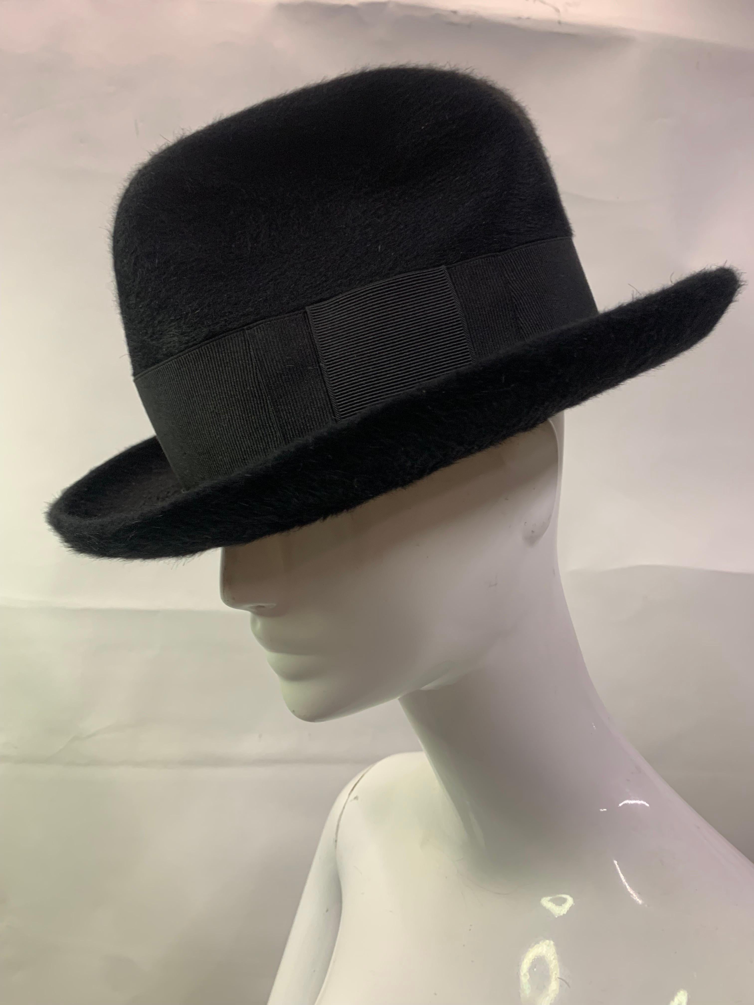 Amazing Mohair Felt Dobbs Classic Fedora in Black w Wide Grosgrain Band  In Excellent Condition For Sale In Gresham, OR