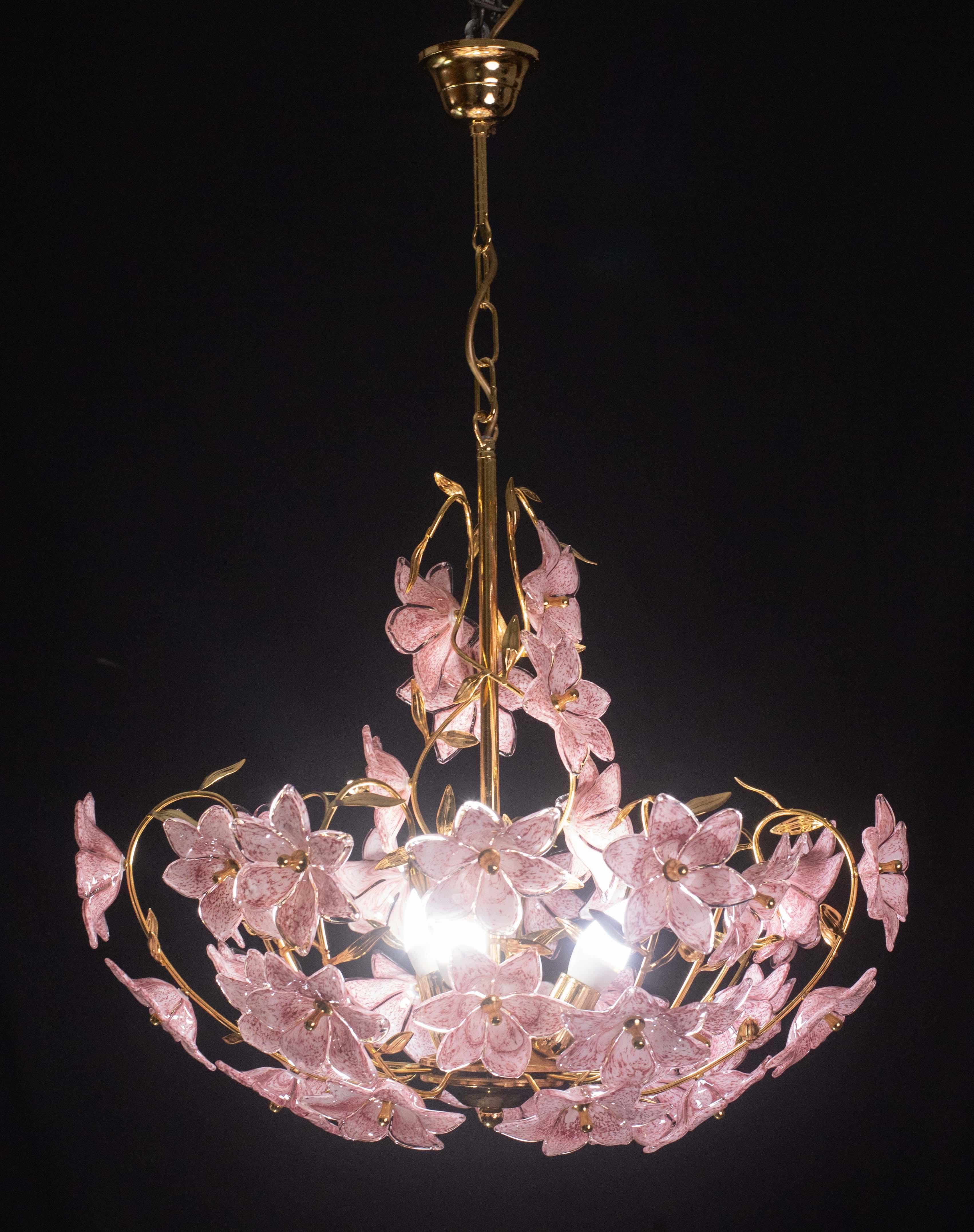 European Amazing Murano Chandelier Full of Pink Flowers, 1980s For Sale
