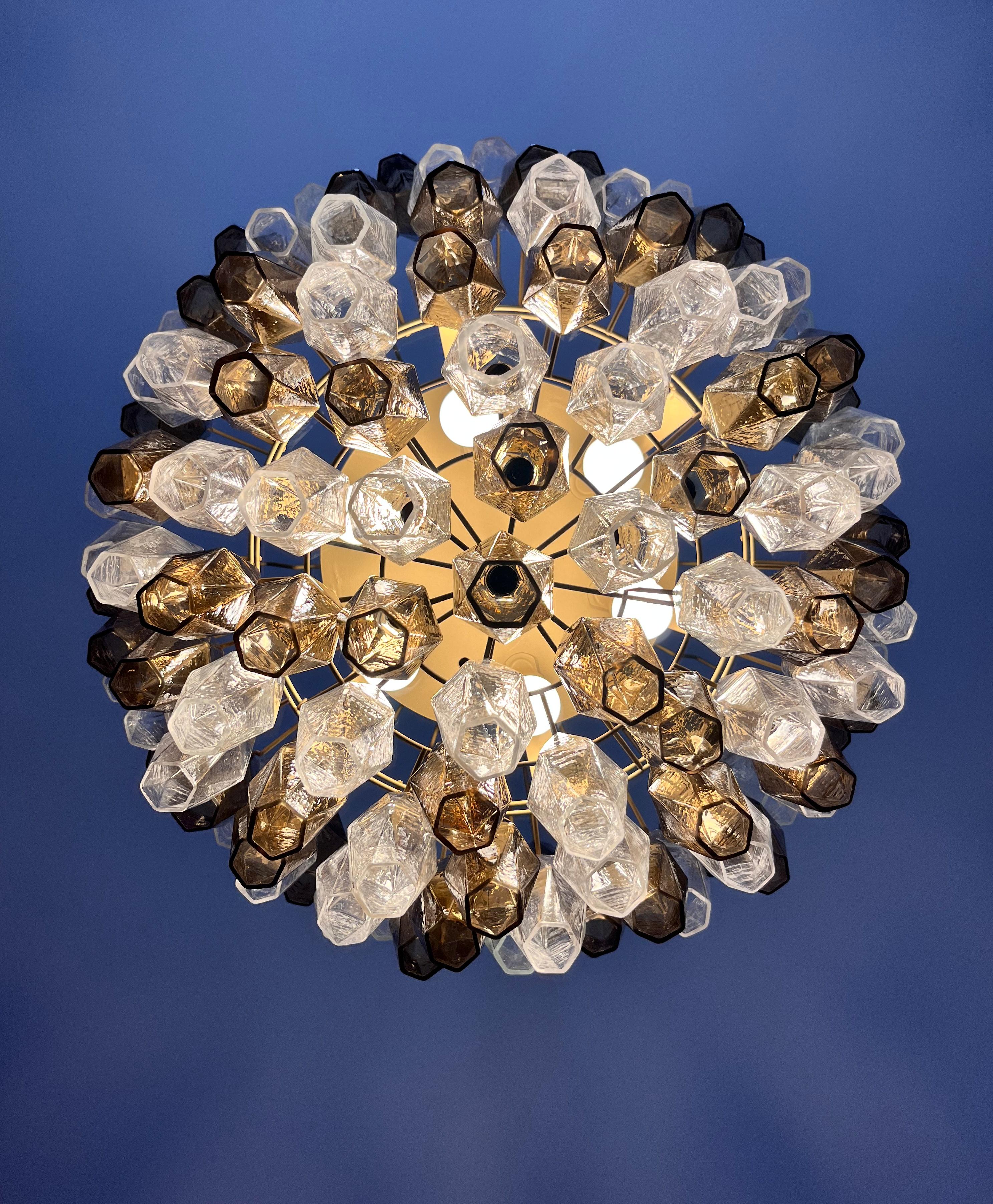 Amazing Murano glass Candelier – 111 clear and smoked poliedri in vendita 12