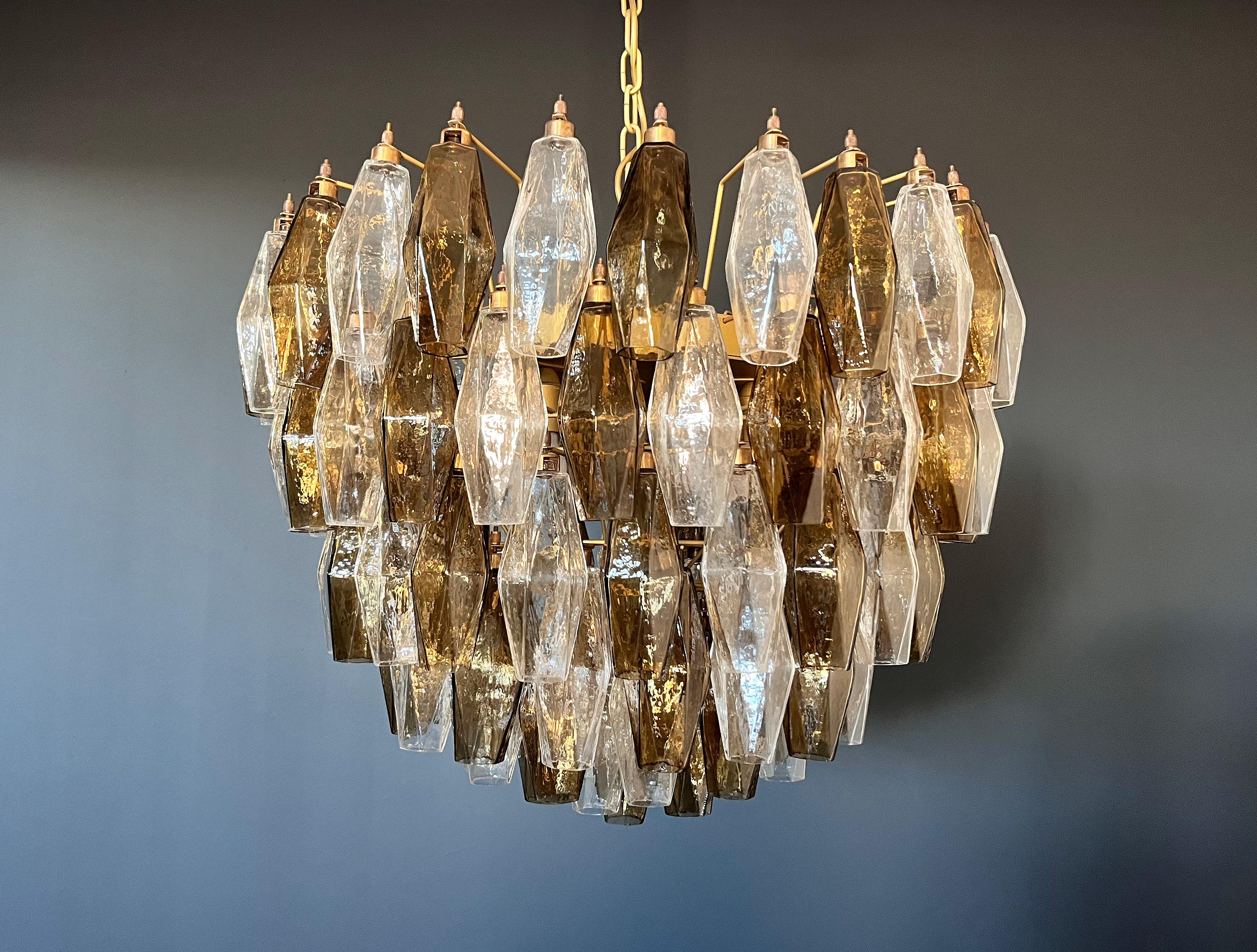 Galvanizzato Amazing Murano glass Candelier – 111 clear and smoked poliedri in vendita