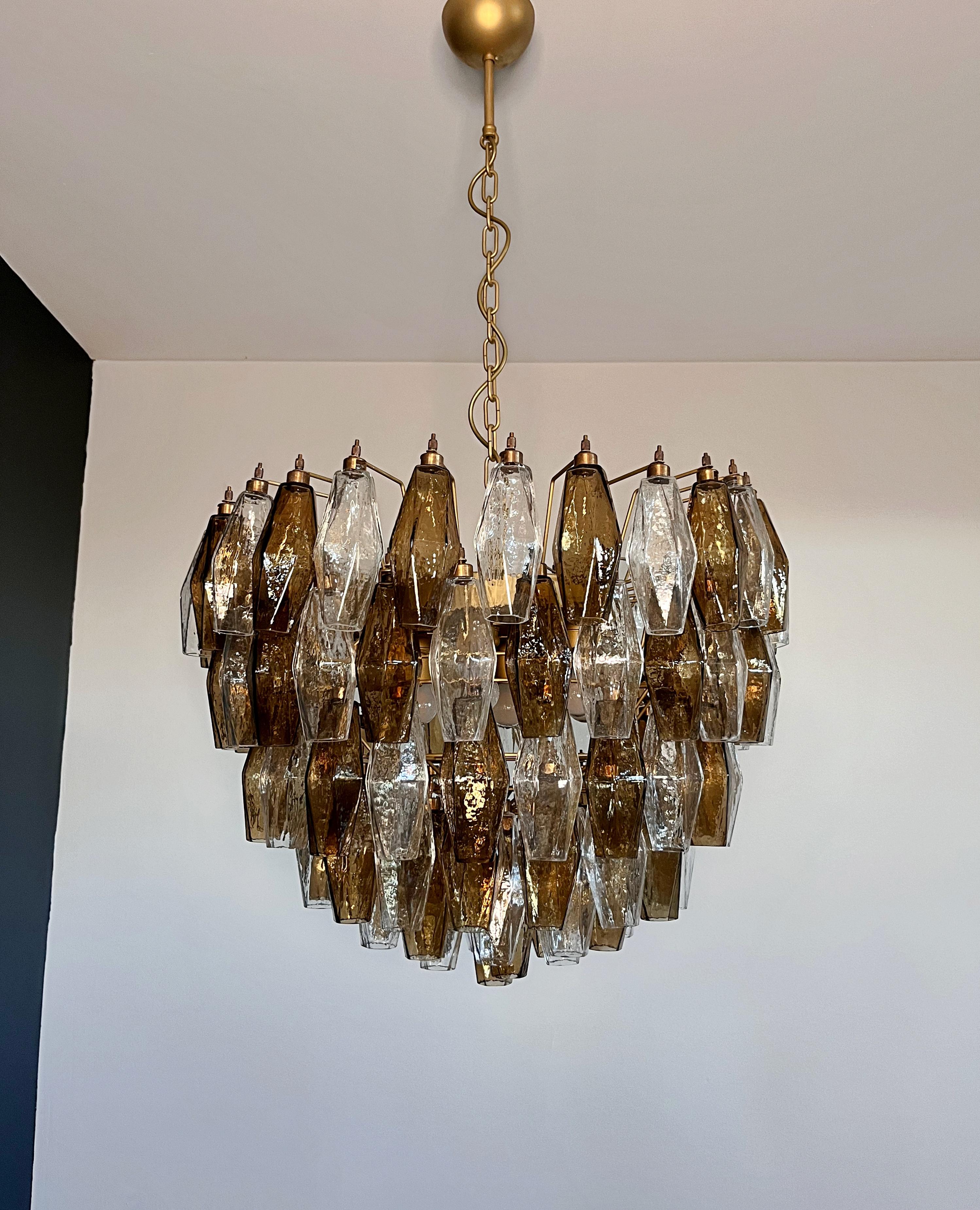 Vetro soffiato Amazing Murano glass Candelier – 111 clear and smoked poliedri in vendita