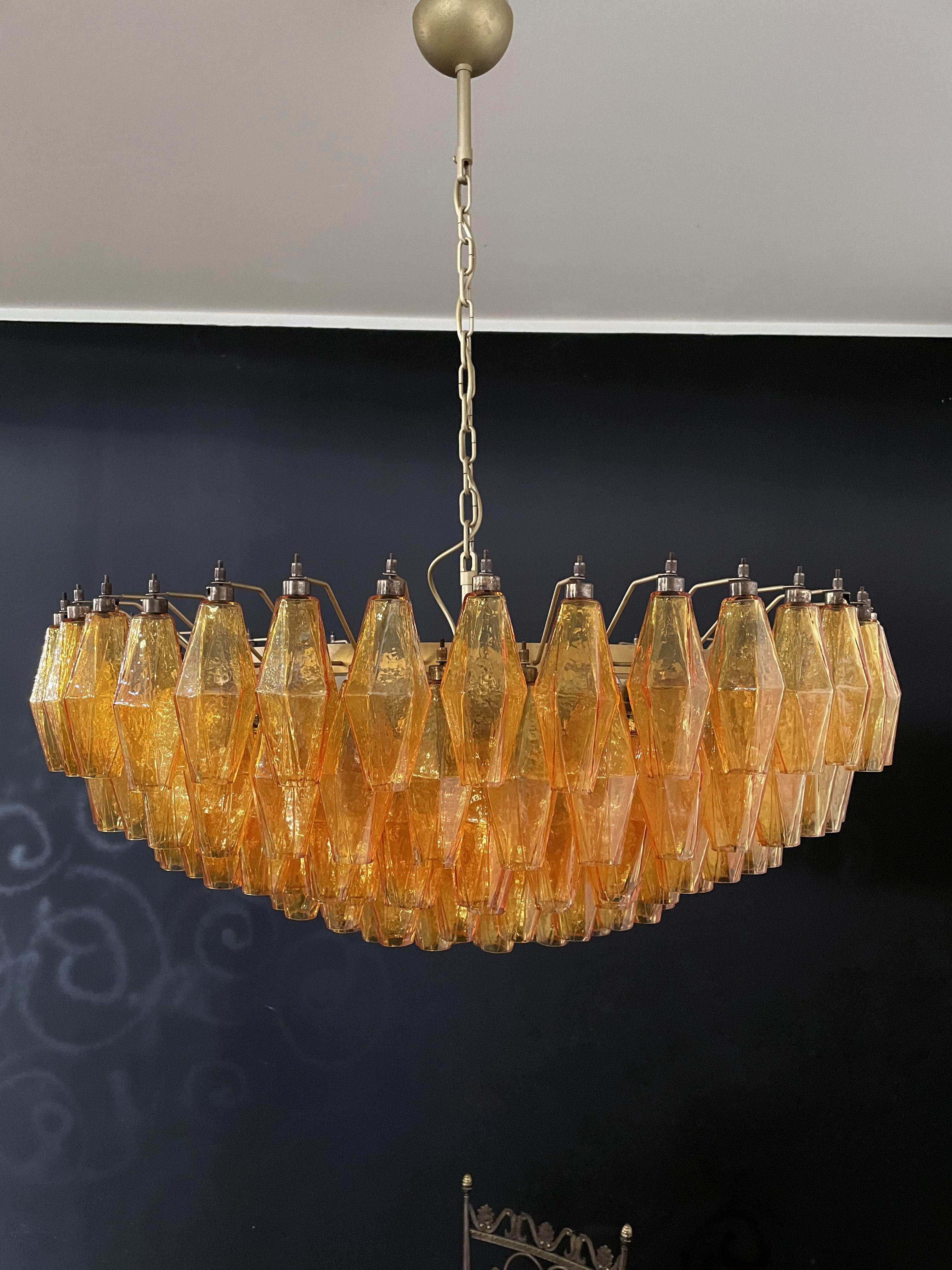 Amazing Murano Glass Candelier, 185 Amber Poliedri For Sale 12