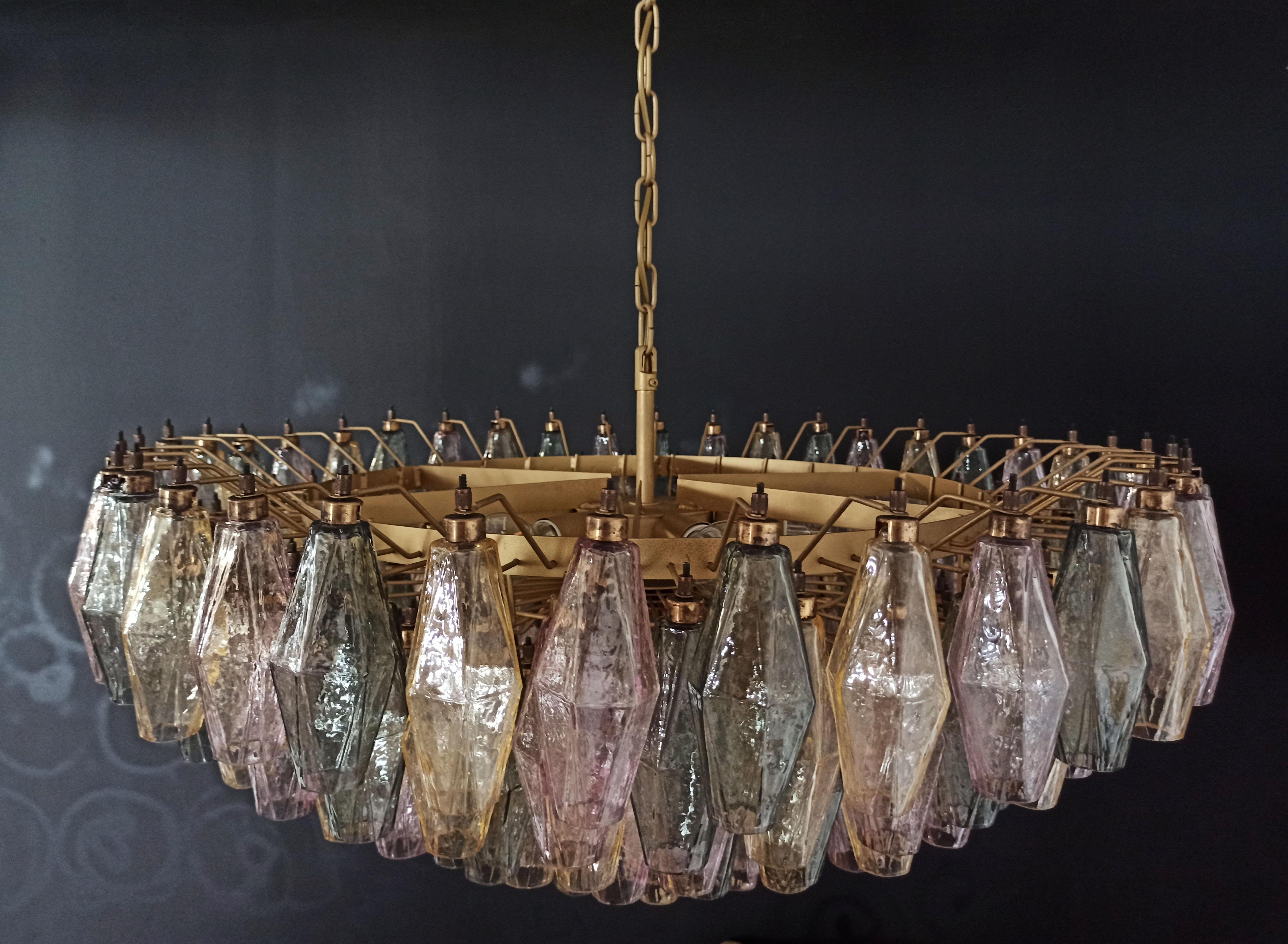 Incroyable candelier en verre de Murano - 185 verres multicolores 6