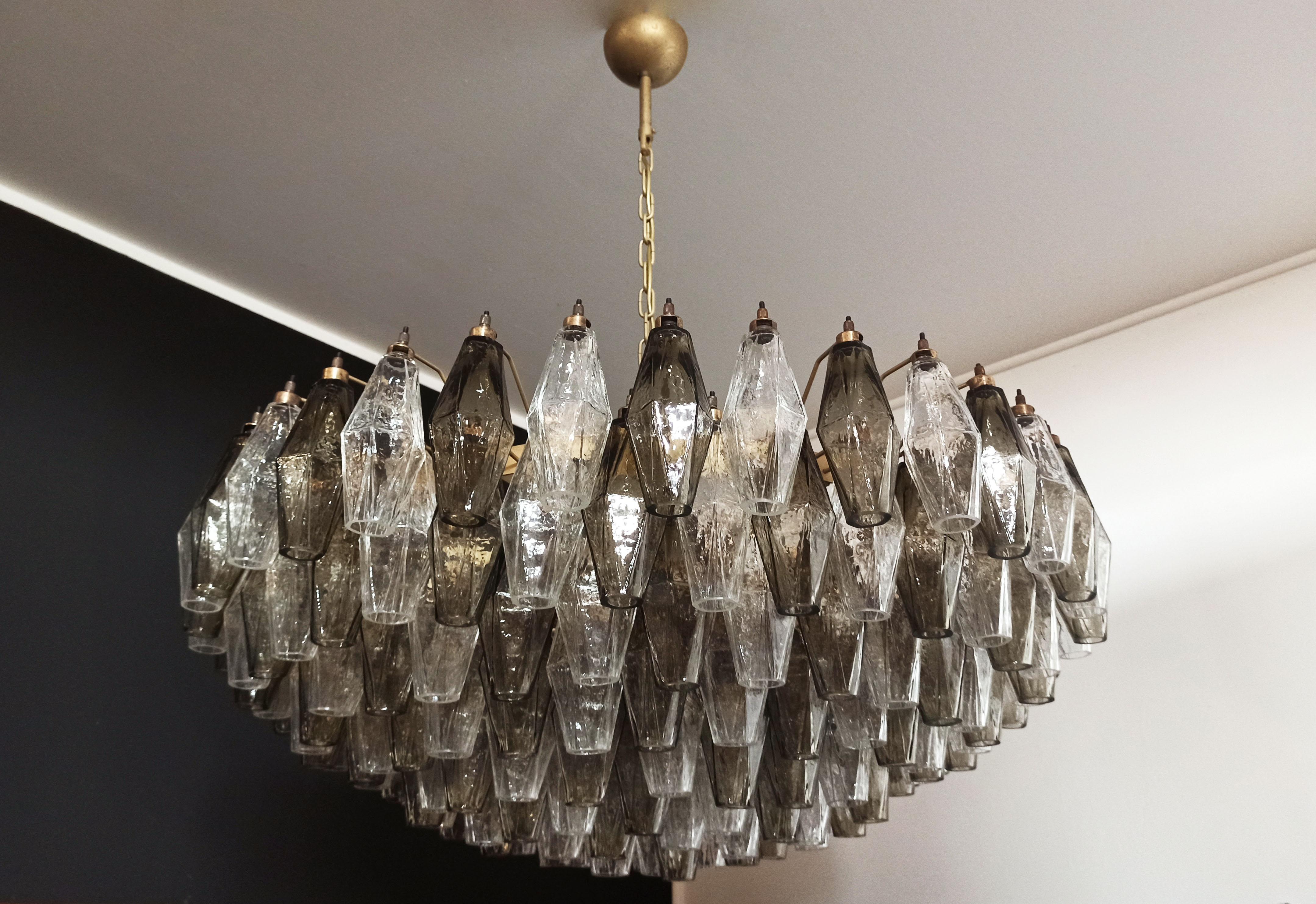 Elegant Italian pendant light made from 185 transparent and smoked Murano glasses 