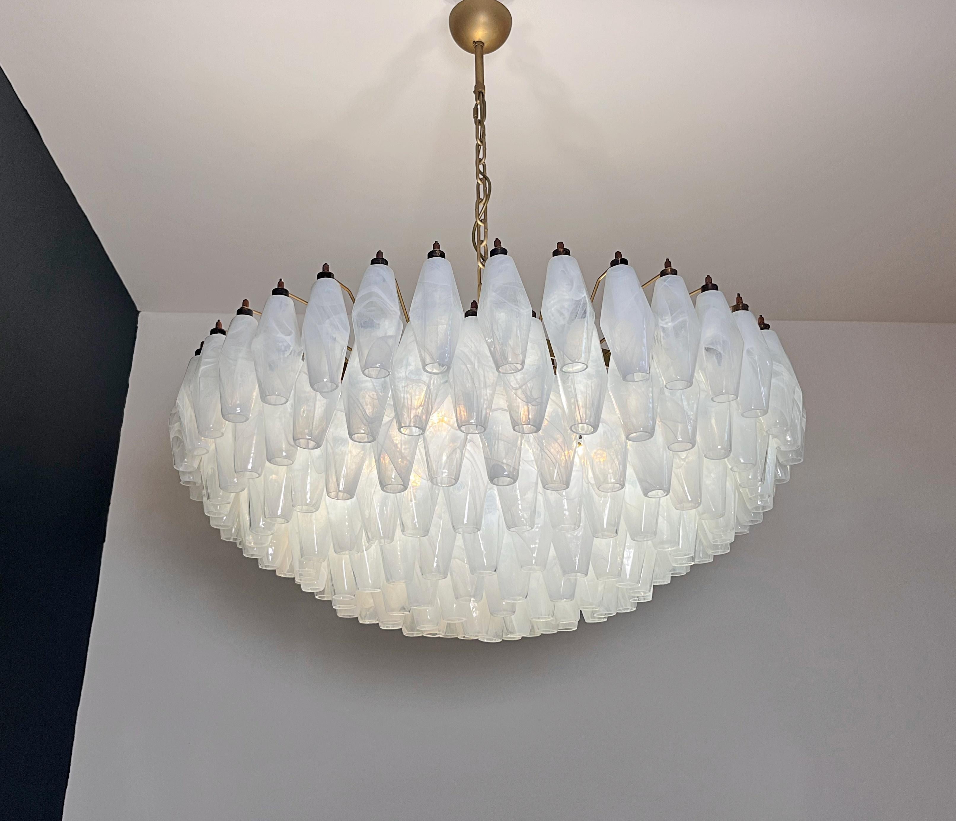 Amazing Murano glass Candelier - 185 polyhedra white alabaster 3