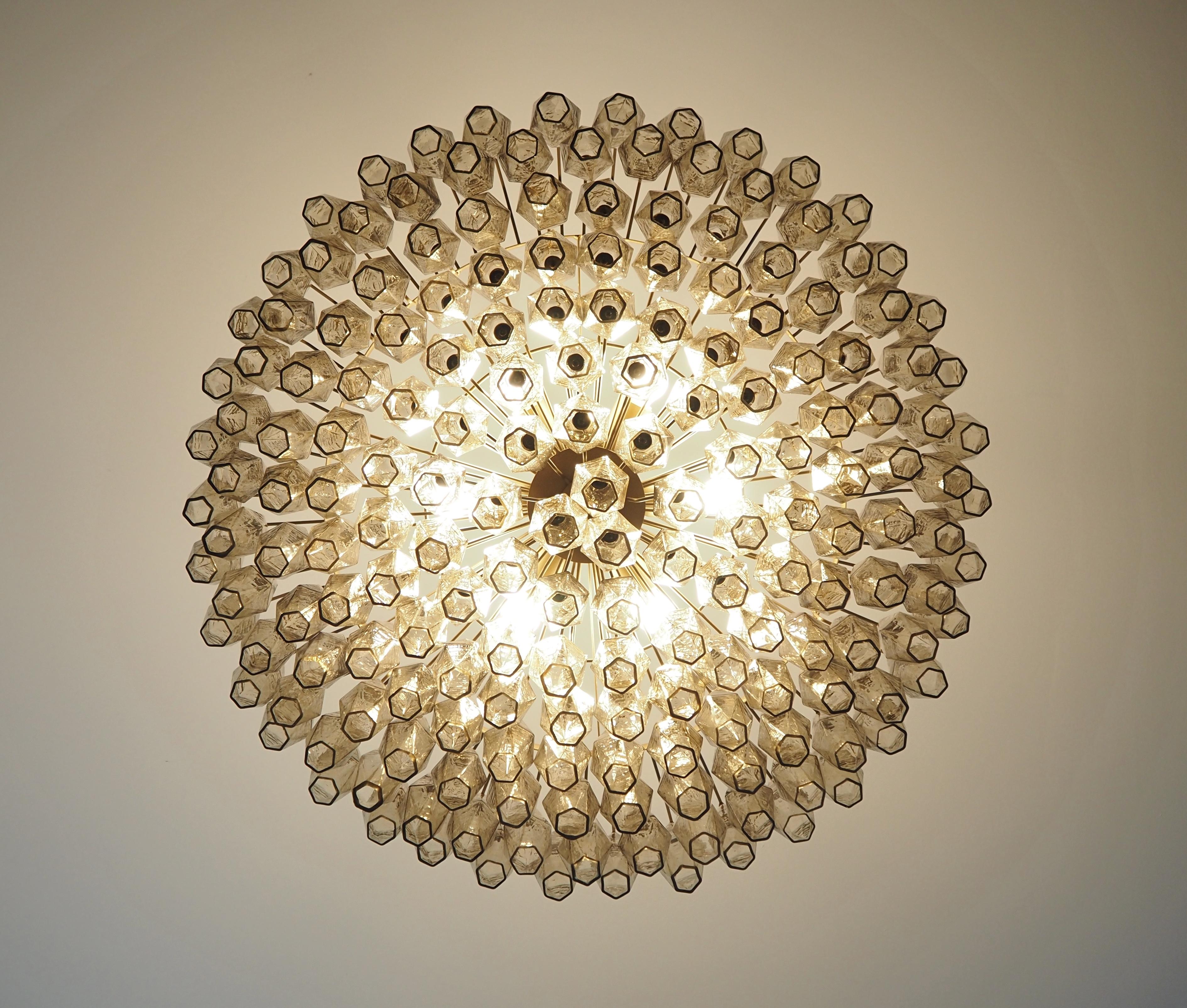 Amazing Murano glass Candelier - 185 smoked polyhedra 4