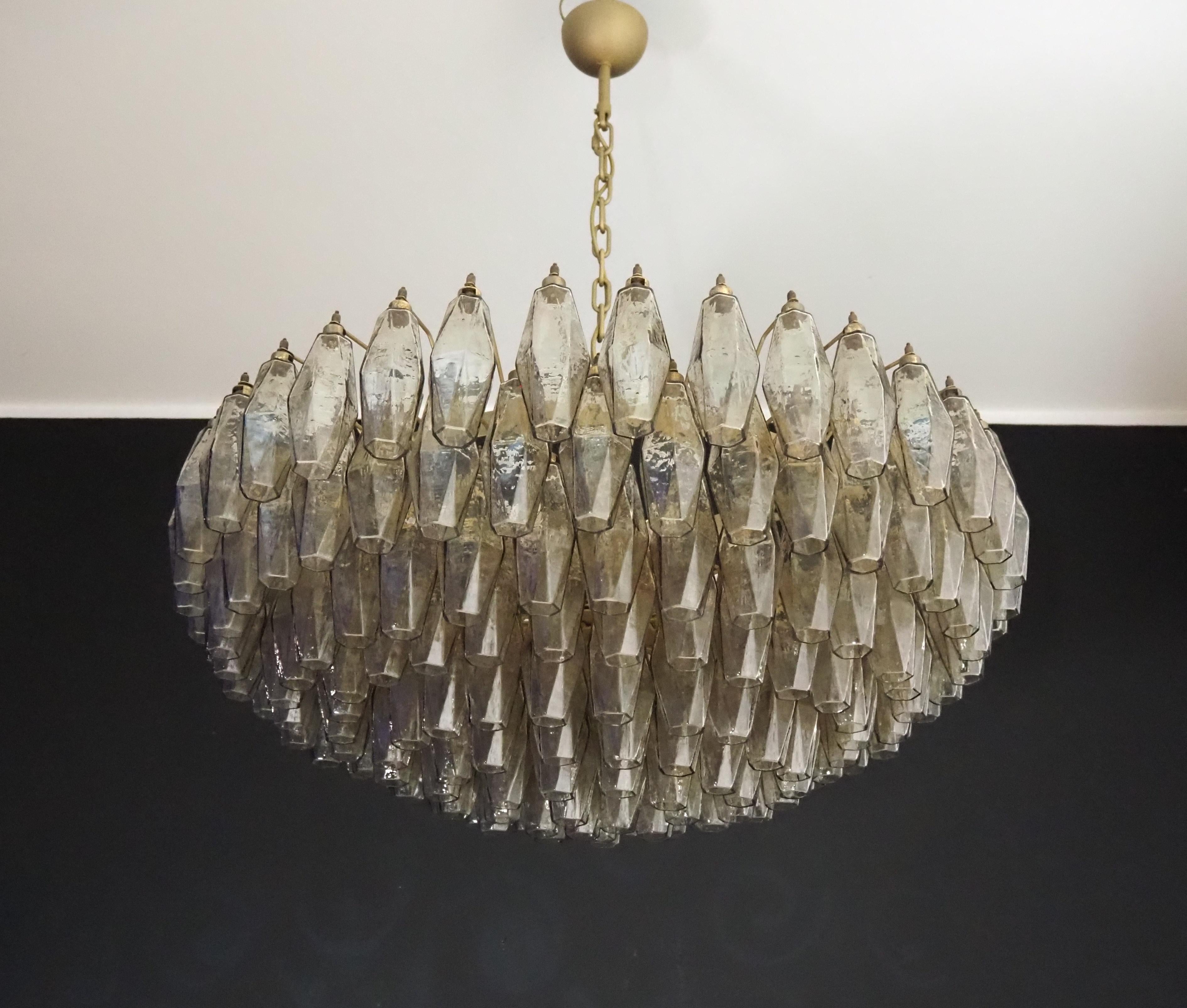 Amazing Murano glass Candelier - 185 smoked poliedri For Sale 8