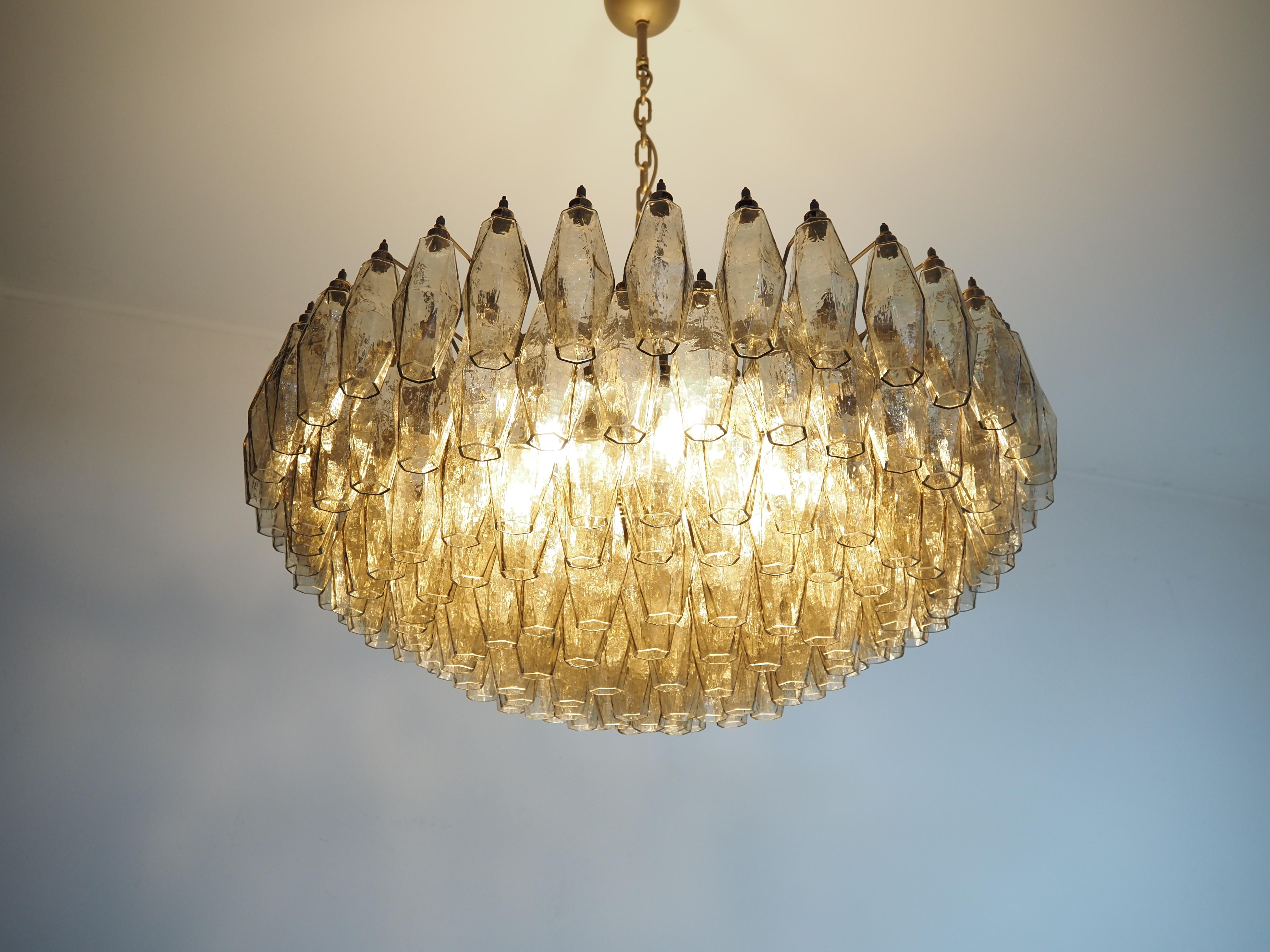20th Century Amazing Murano glass Candelier - 185 smoked polyhedra
