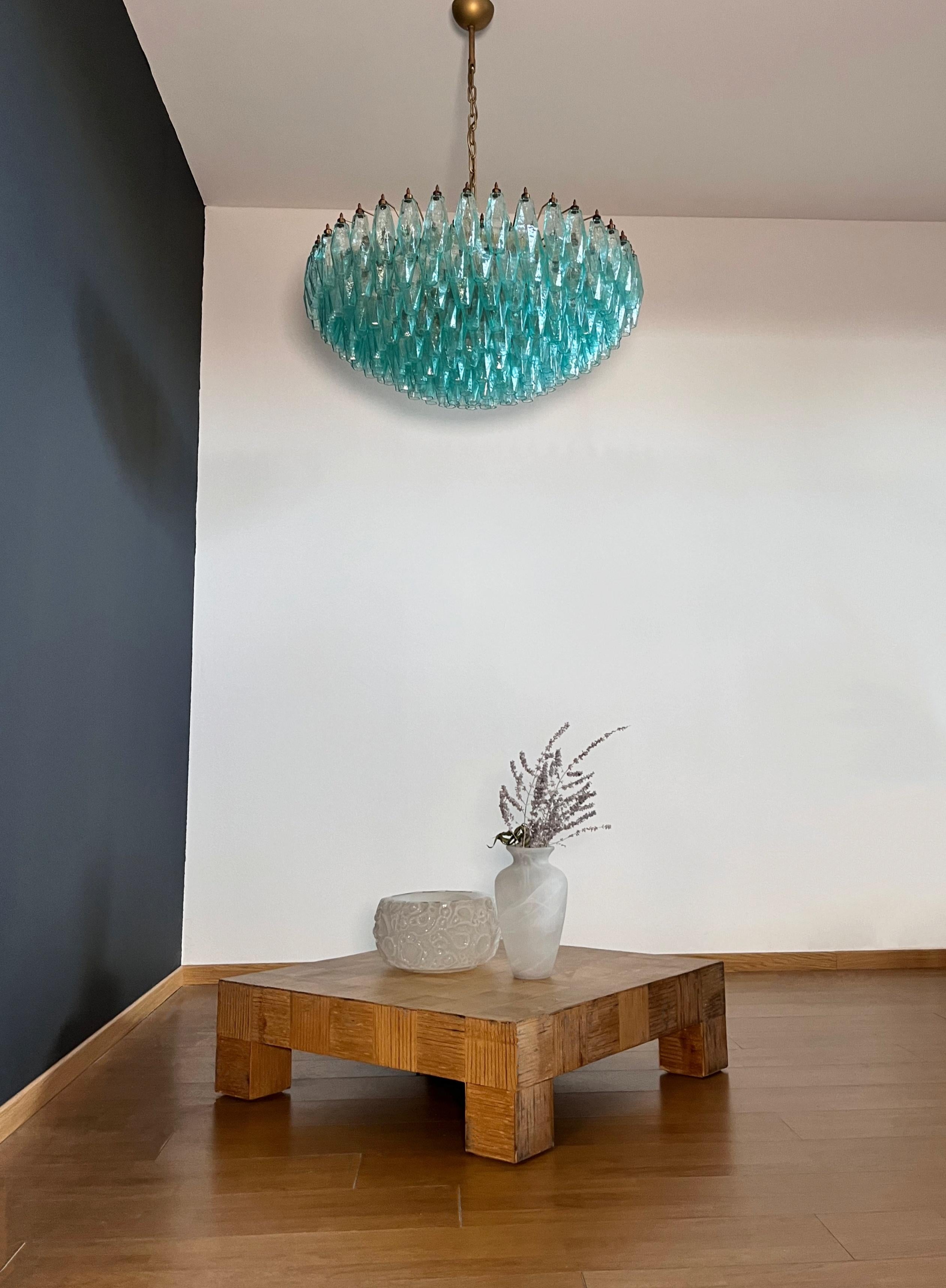 Asombroso candelabro de cristal de Murano - 185 poliedros turquesa en venta 3