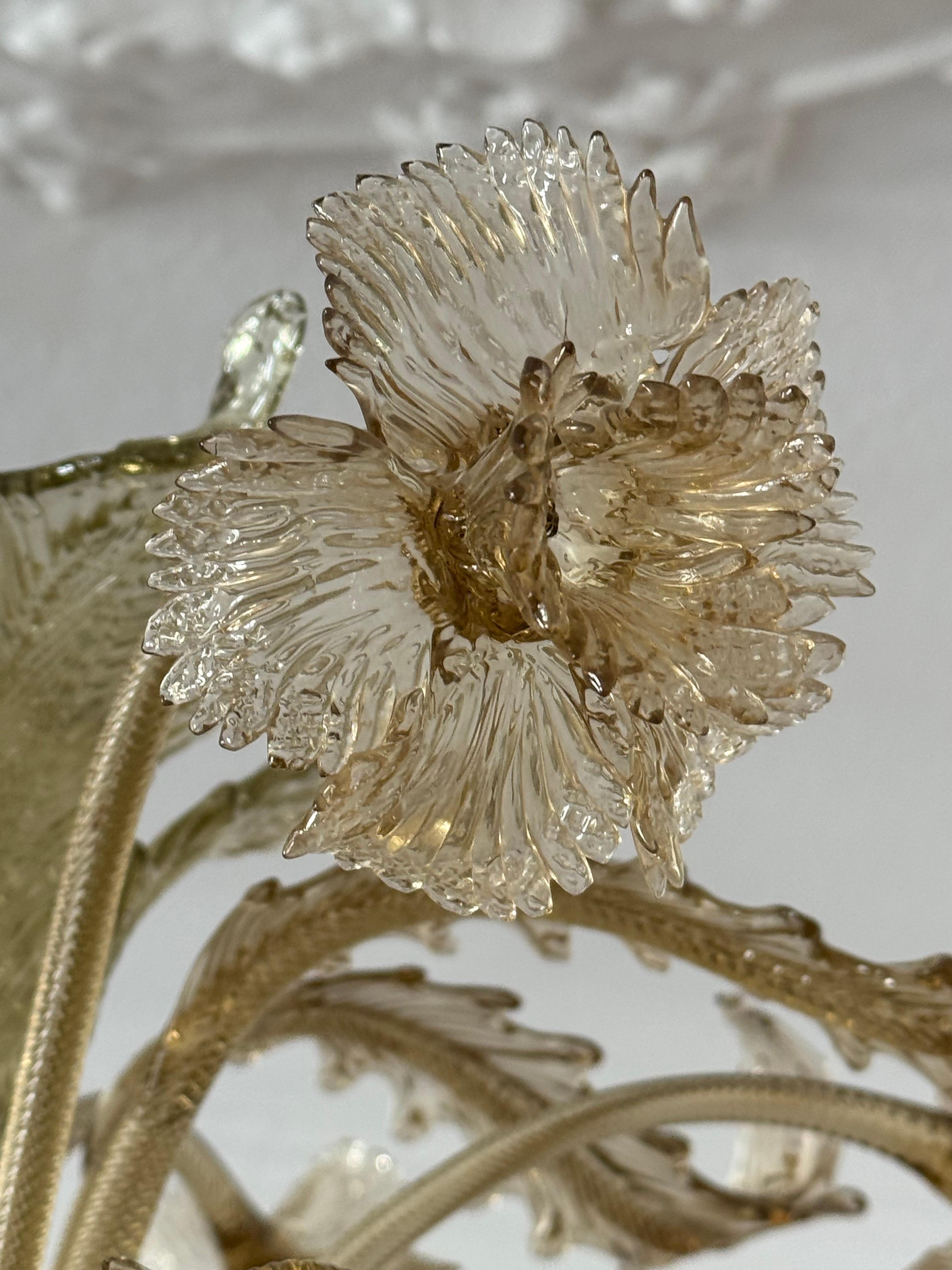 Exceptional Murano Glass Chandelier by Barovier Toso, Italy, 1940s For Sale 3