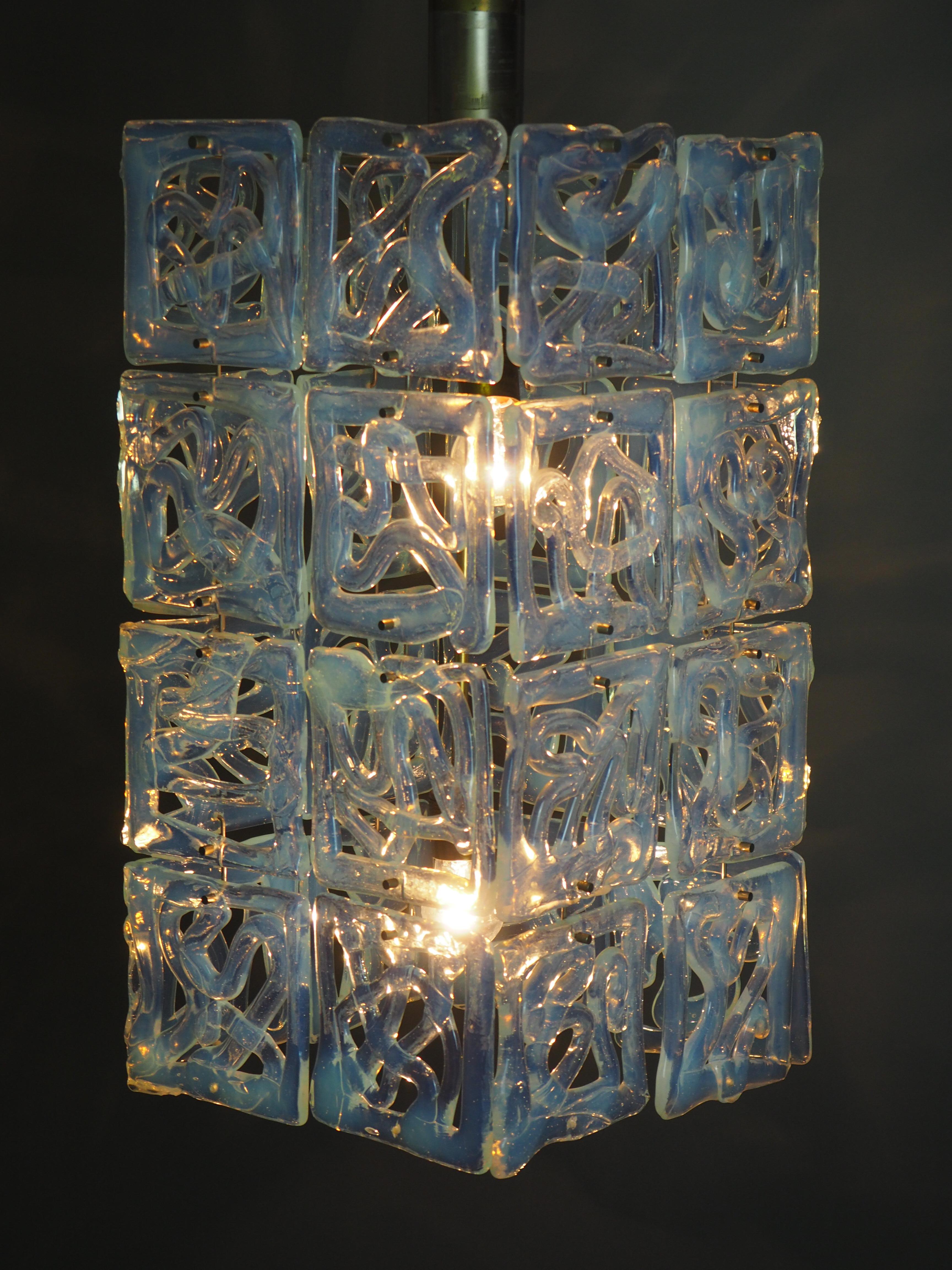 Milieu du XXe siècle Amazing Murano Glass Chandelier Attr. to Carlo Nason for Mazzega:: 1960s en vente