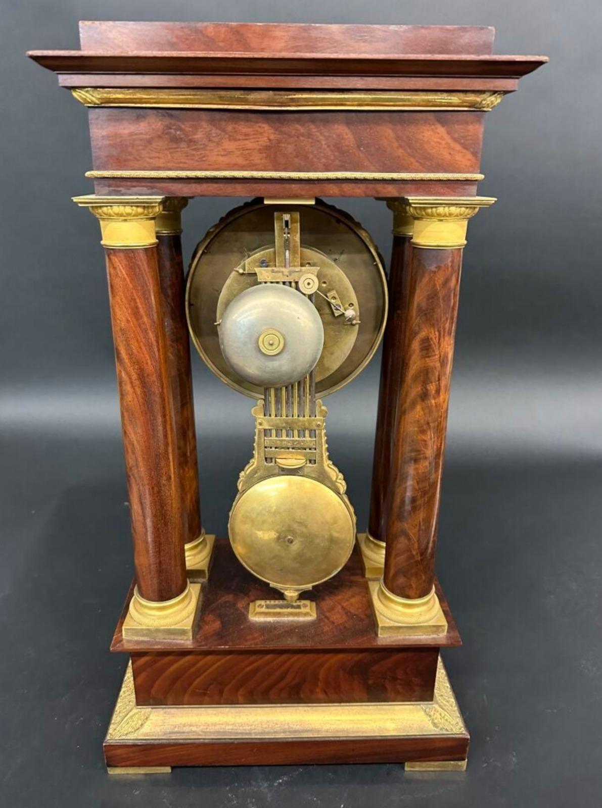 Français Superbe horloge Empire Napoléon III 19ème siècle H : 58cm en vente