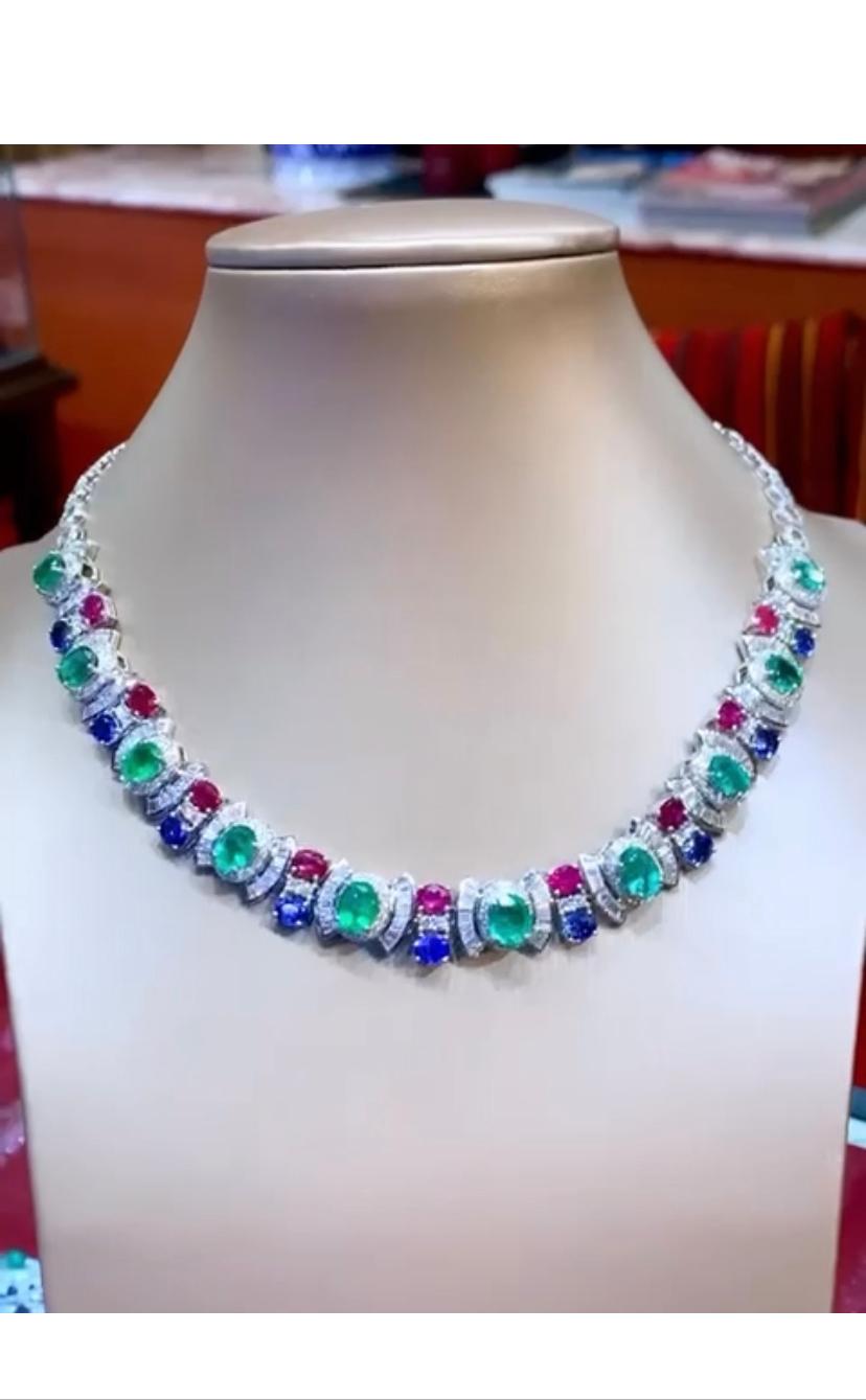 From spring collection, a very colorful necklace with a magnificent design, so original and refined, in 18k gold with emeralds, rubies, sapphires and diamonds.
Necklace come with 10 pieces of  natural Zambia emeralds, oval cut, fine quality, of