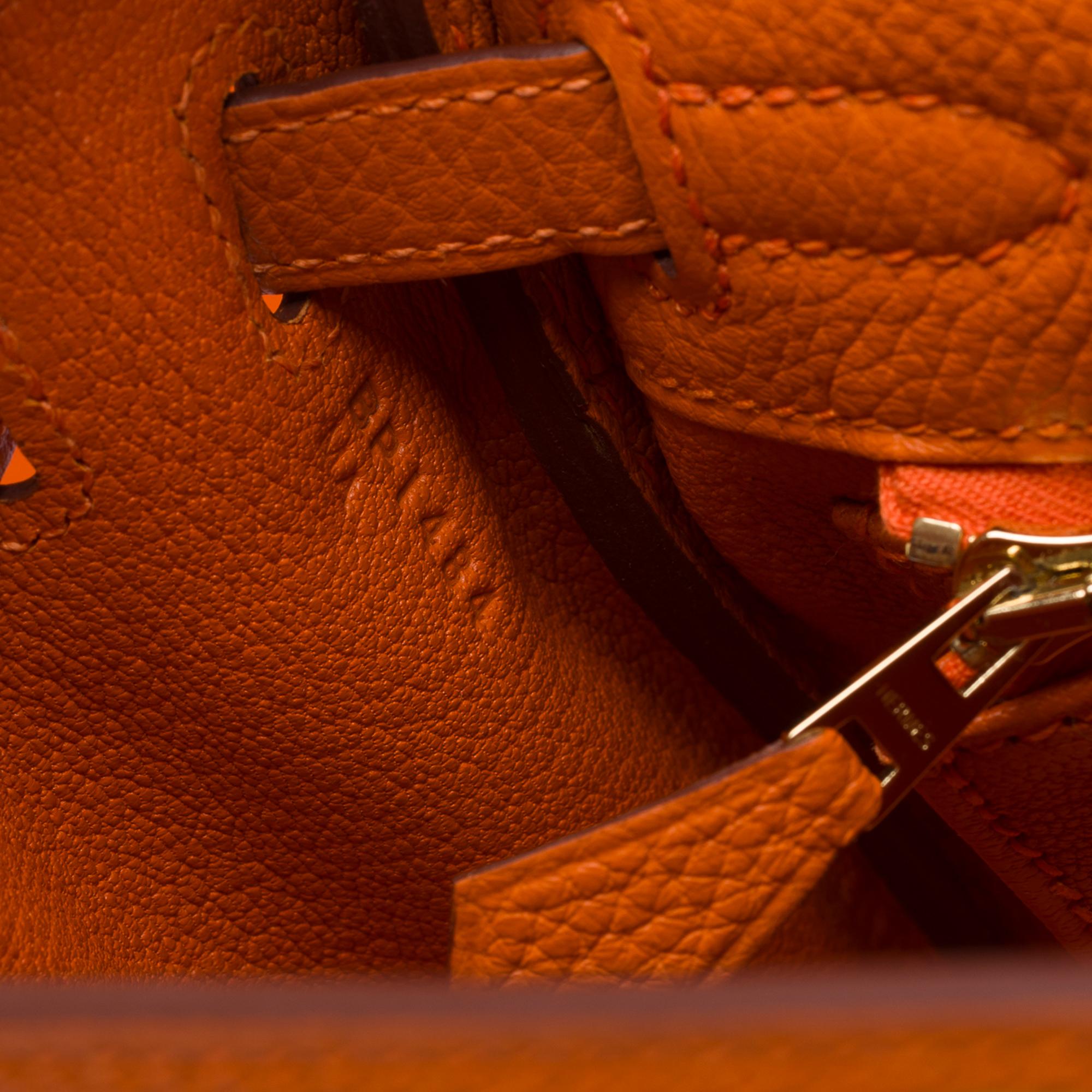 Amazing New Hermès Kelly 25 retourne handbag strap in Orange Togo leather , GHW For Sale 3