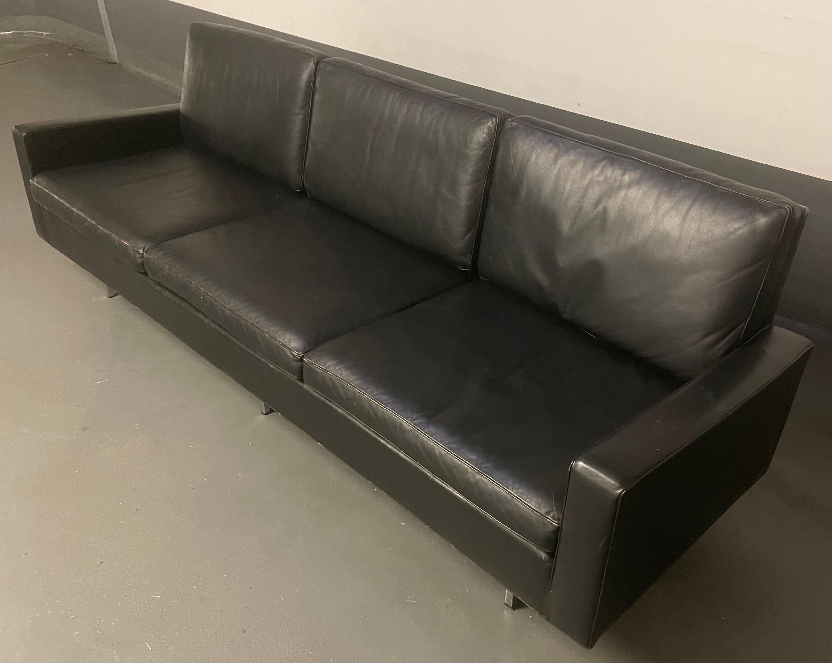 Erstaunlicherweise Nr.26 florence knoll riesige 245cm! Sofa im Angebot 3