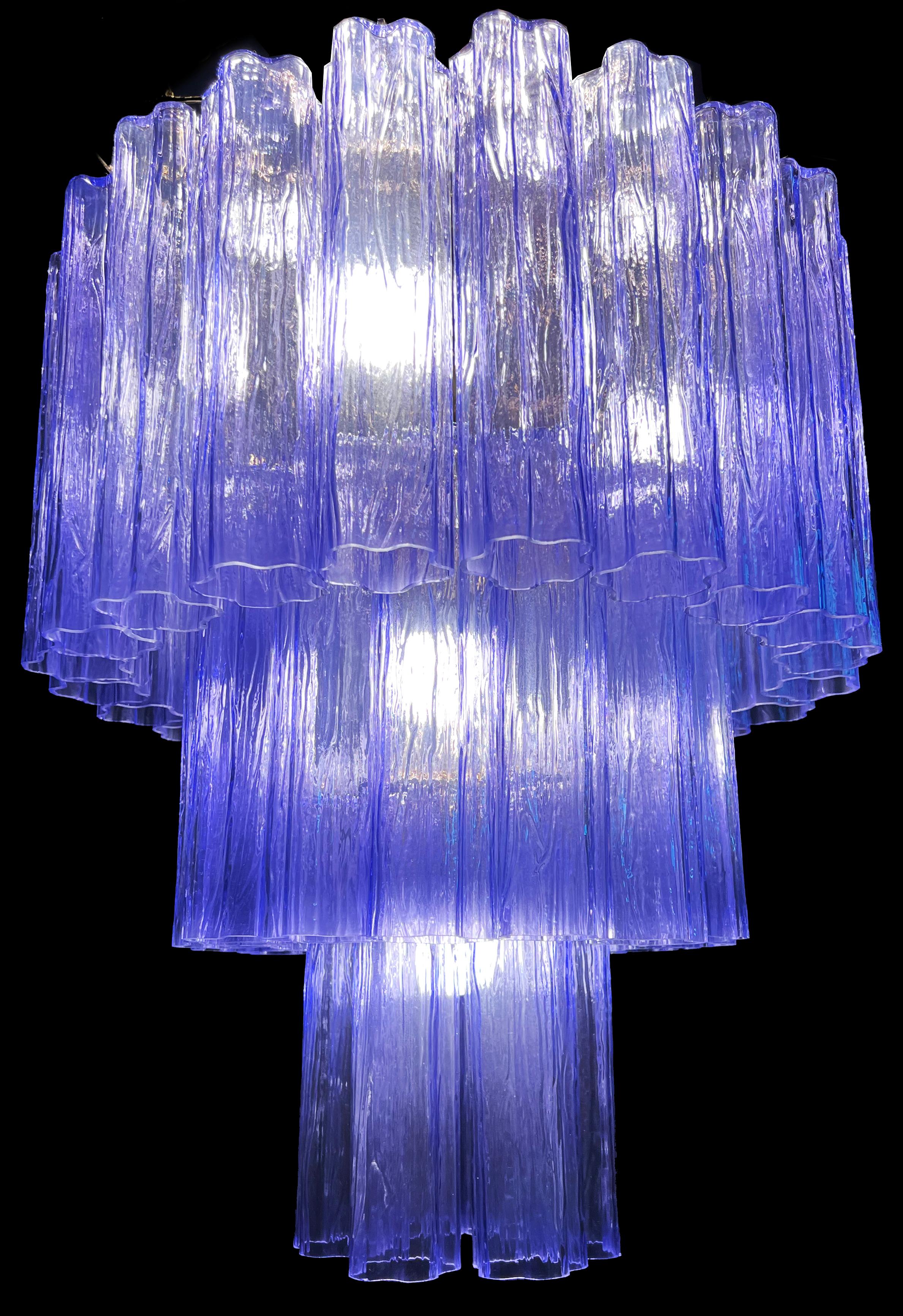 Amazing Pair of Italian Amethyst Chandeliers by Valentina Planta, Murano In New Condition For Sale In Budapest, HU