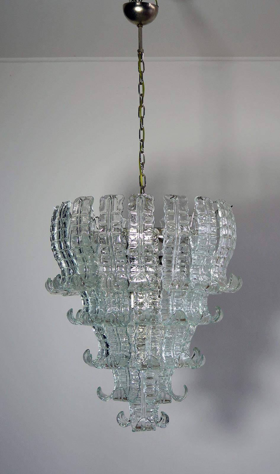 Amazing Pair of Italian Murano Six-Tier Felci Glass Chandeliers, 1970s In Excellent Condition For Sale In Budapest, HU