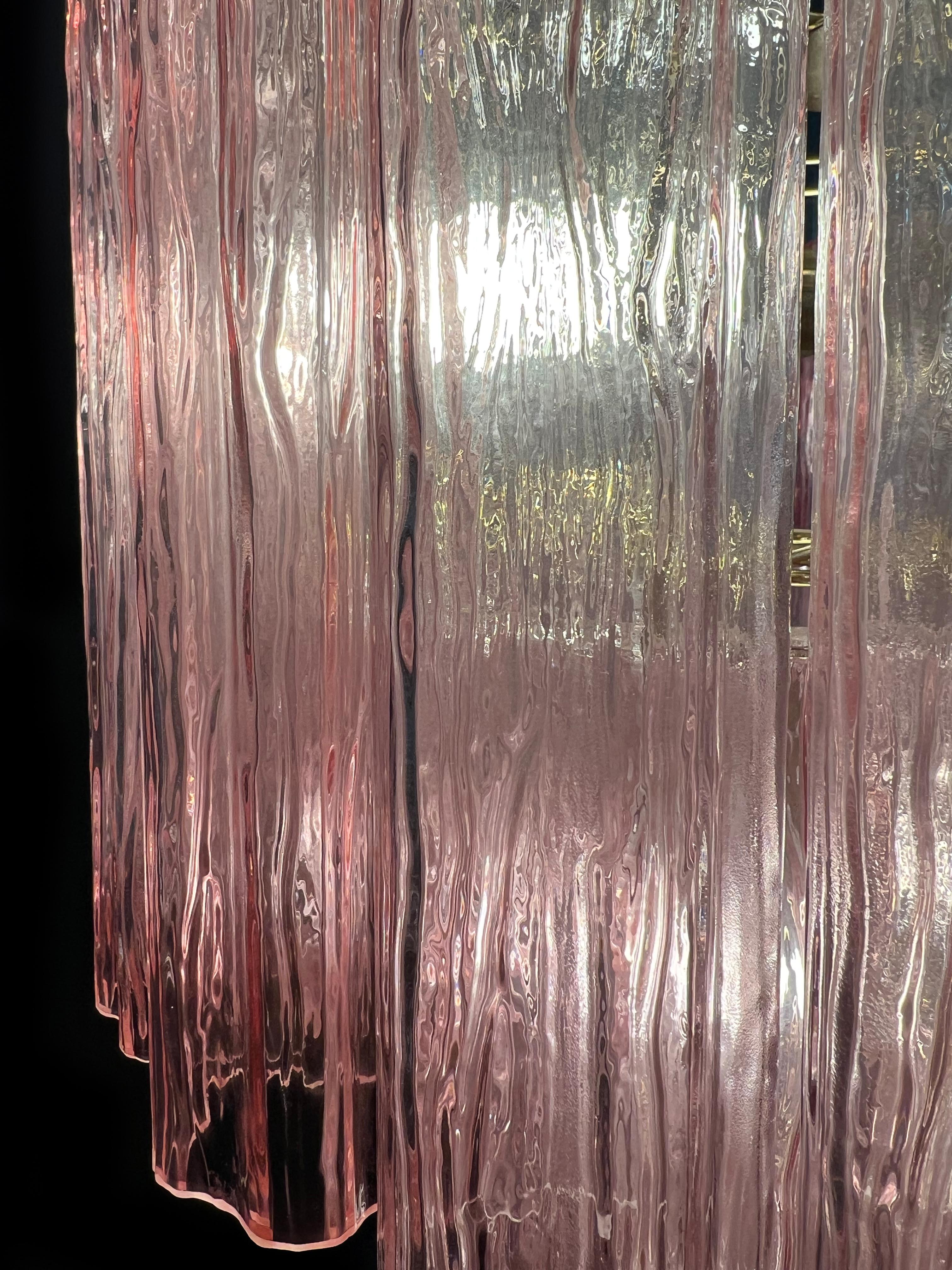 Amazing Pair of Italian Pink Chandeliers by Valentina Planta, Murano For Sale 2