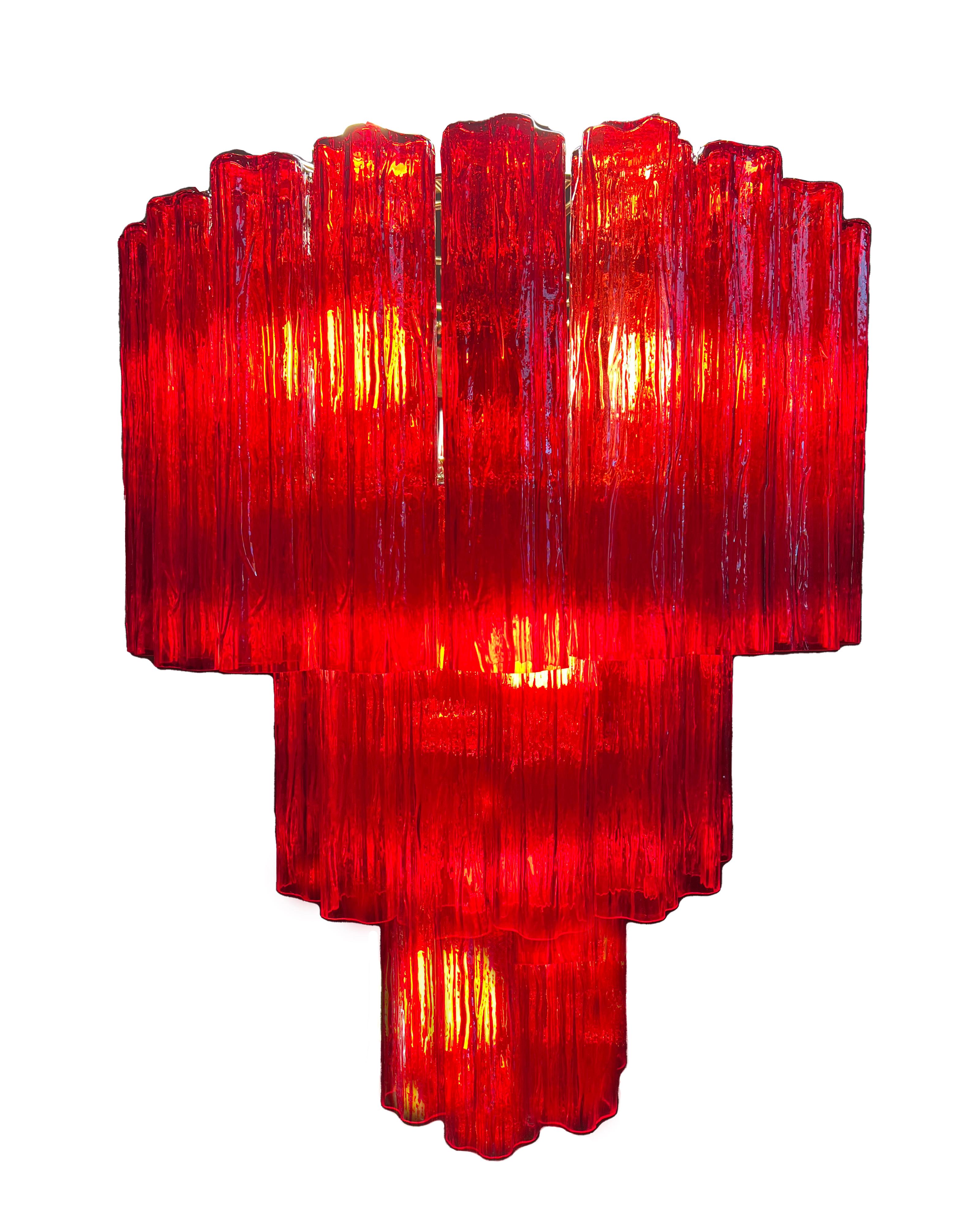 Amazing Pair of Italian Red Chandeliers by Valentina Planta, Murano For Sale 1