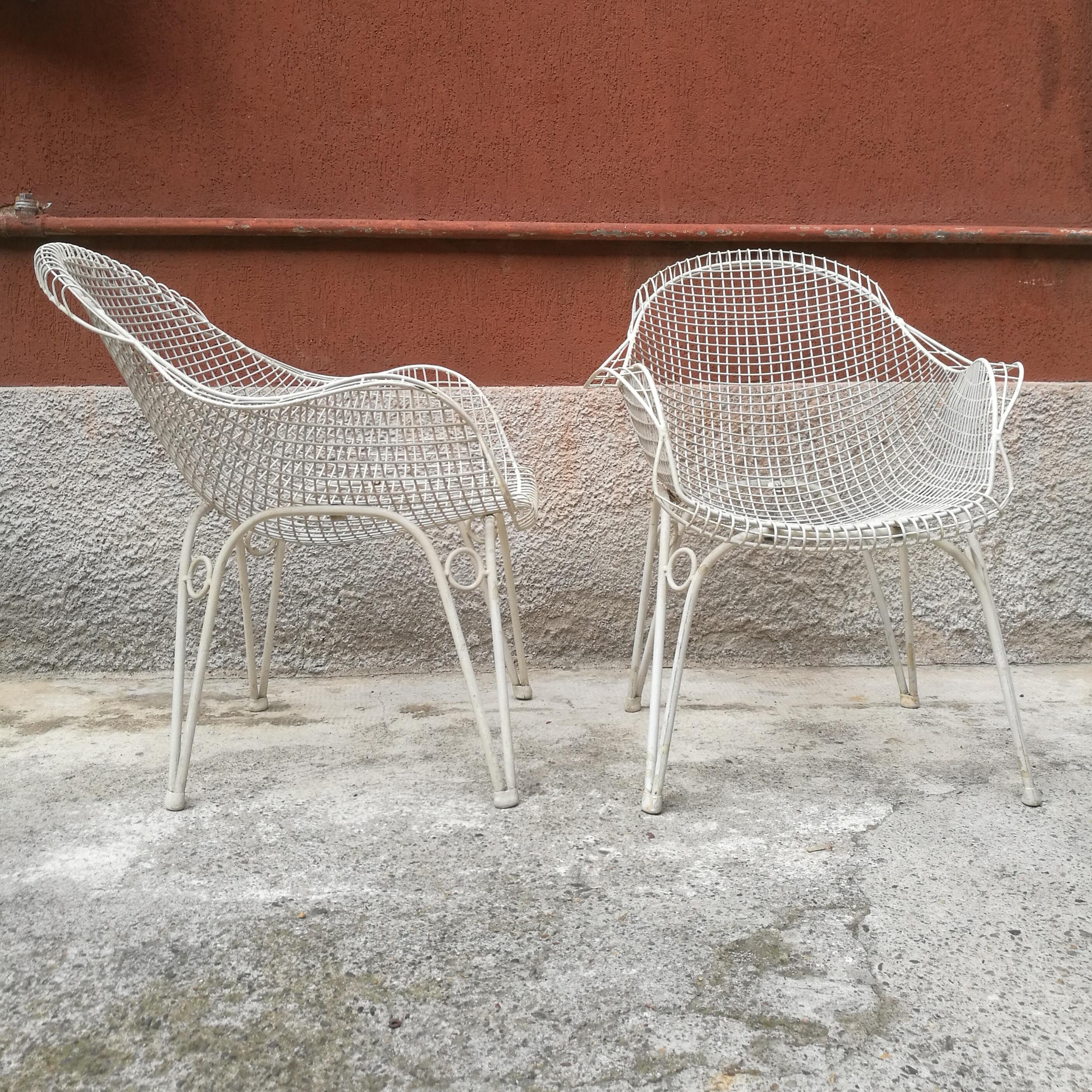 Amazing Pair of Midcentury Armchairs in Steel Painted White, 1950 In Good Condition In MIlano, IT