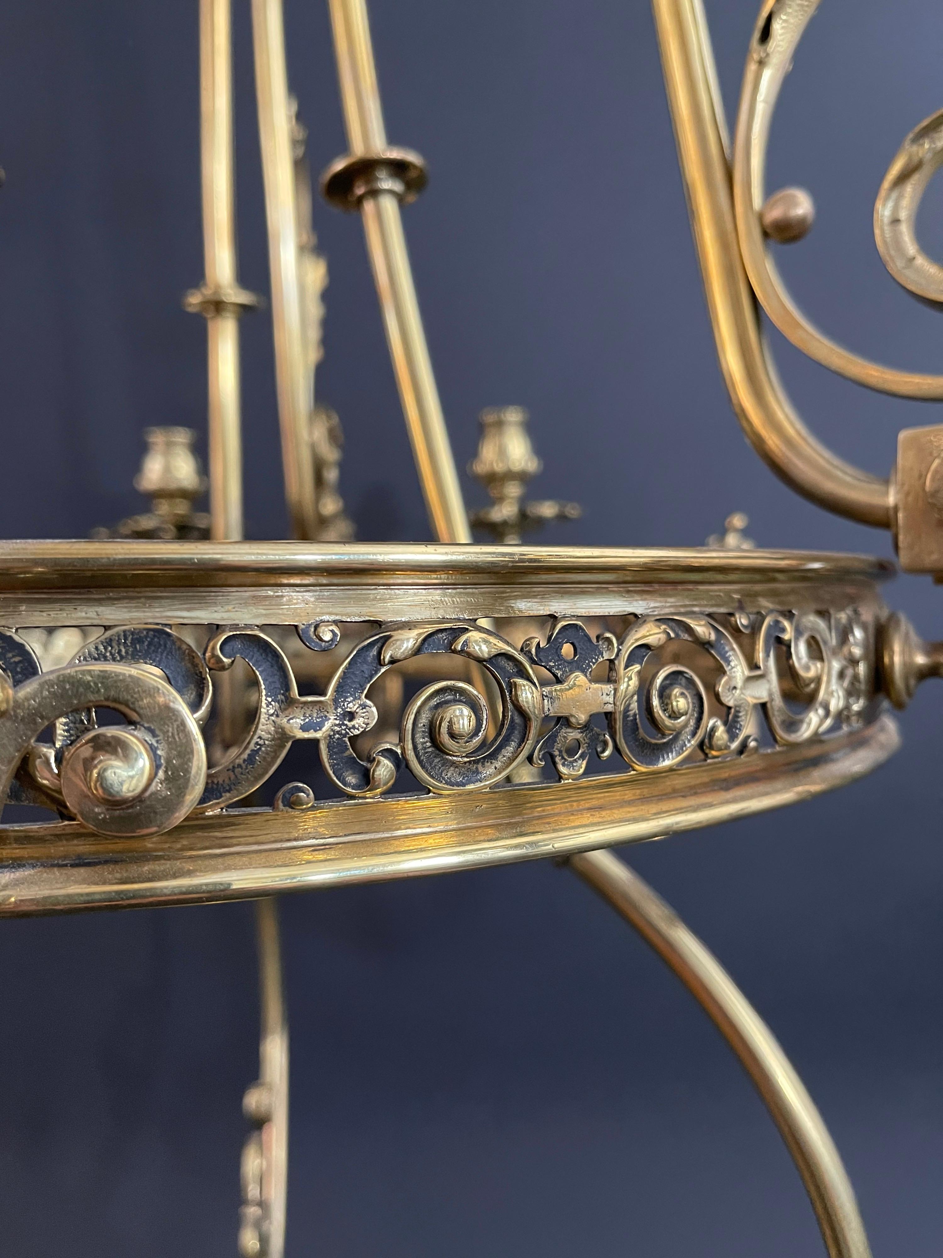 Bronze Spectacular Neoclassical Ormolu Chandelier, 18th Century For Sale