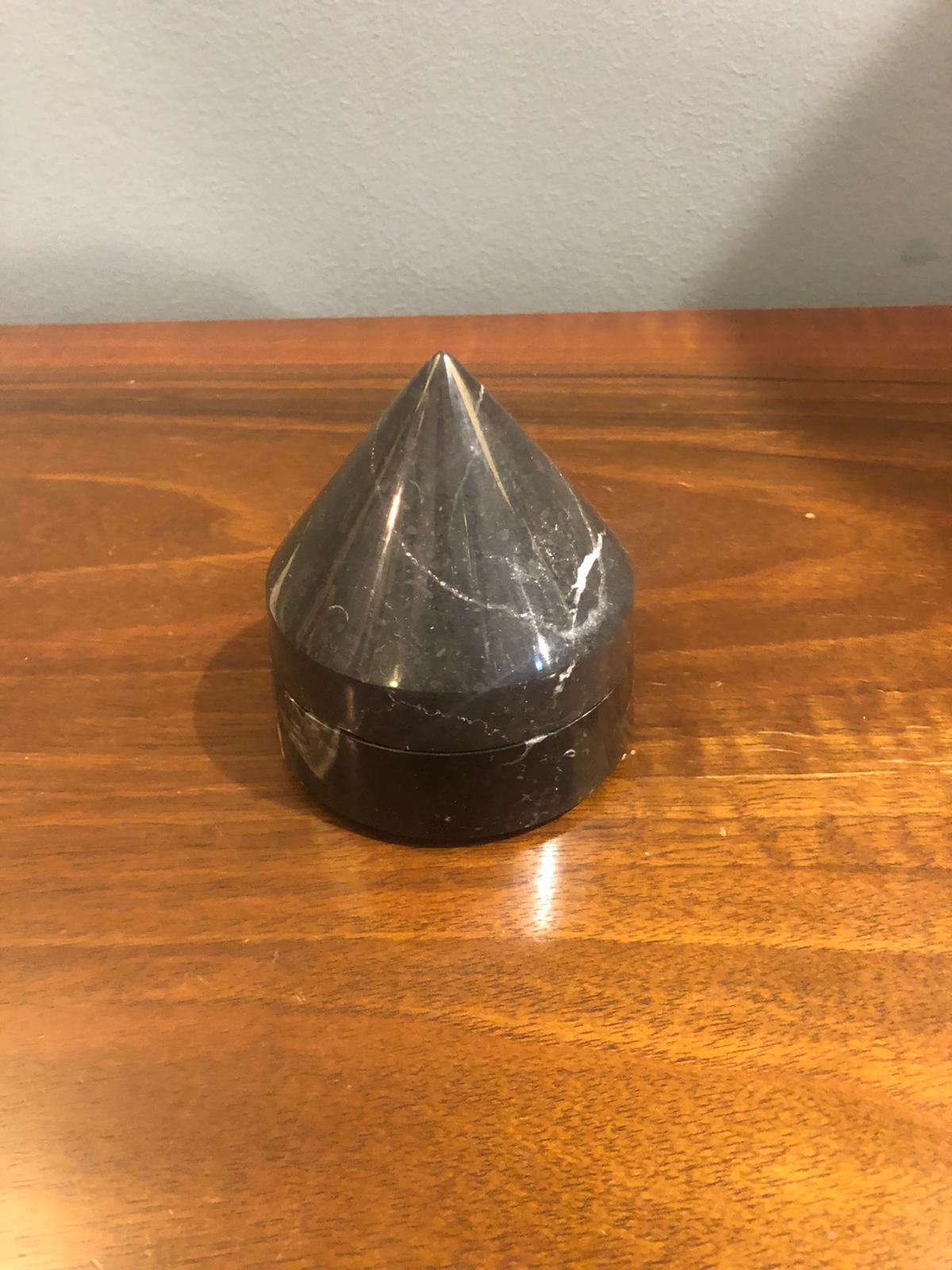 Mid-Century Modern Amazing Paperweight in Black Marble by Angelo Mangiarotti, Italy 1967 For Sale