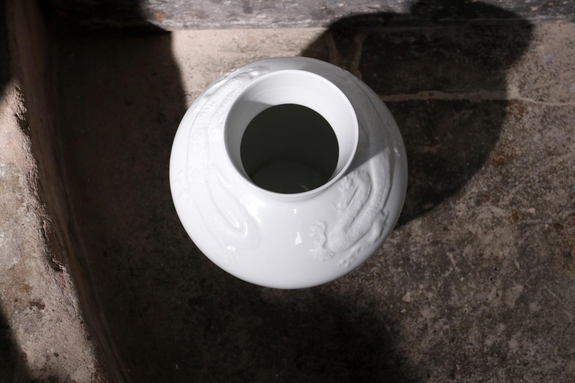 Amazing Porcelain Dragon Vase / Urn Schumann Arzberg Bavaria For Sale 6