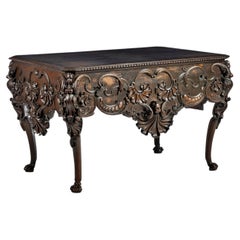 Superbe table basse portugaise du XIXe siècle