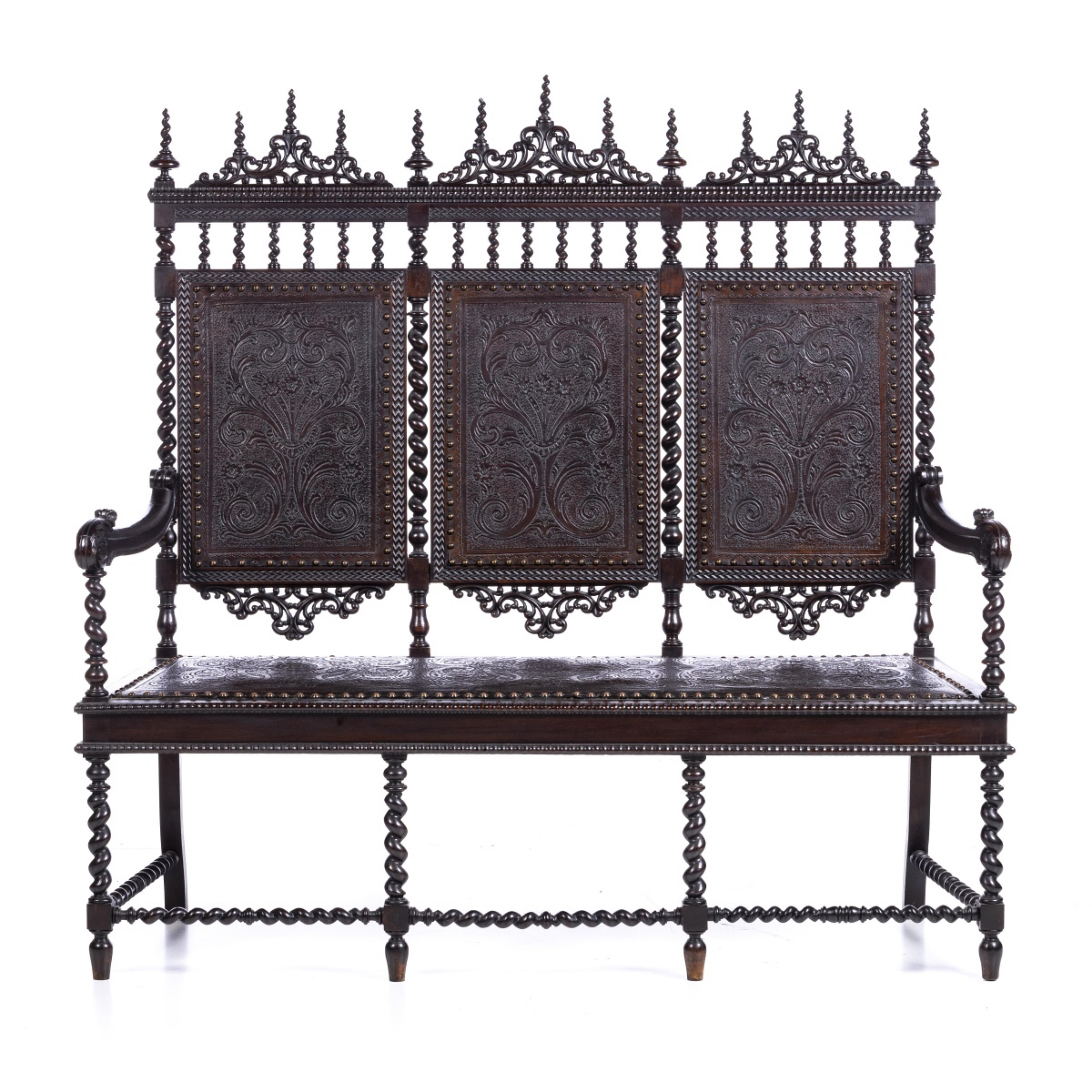 Hand-Crafted AMAZING PORTUGUESE THREE-SEAT CANAPÉ 19th Century For Sale