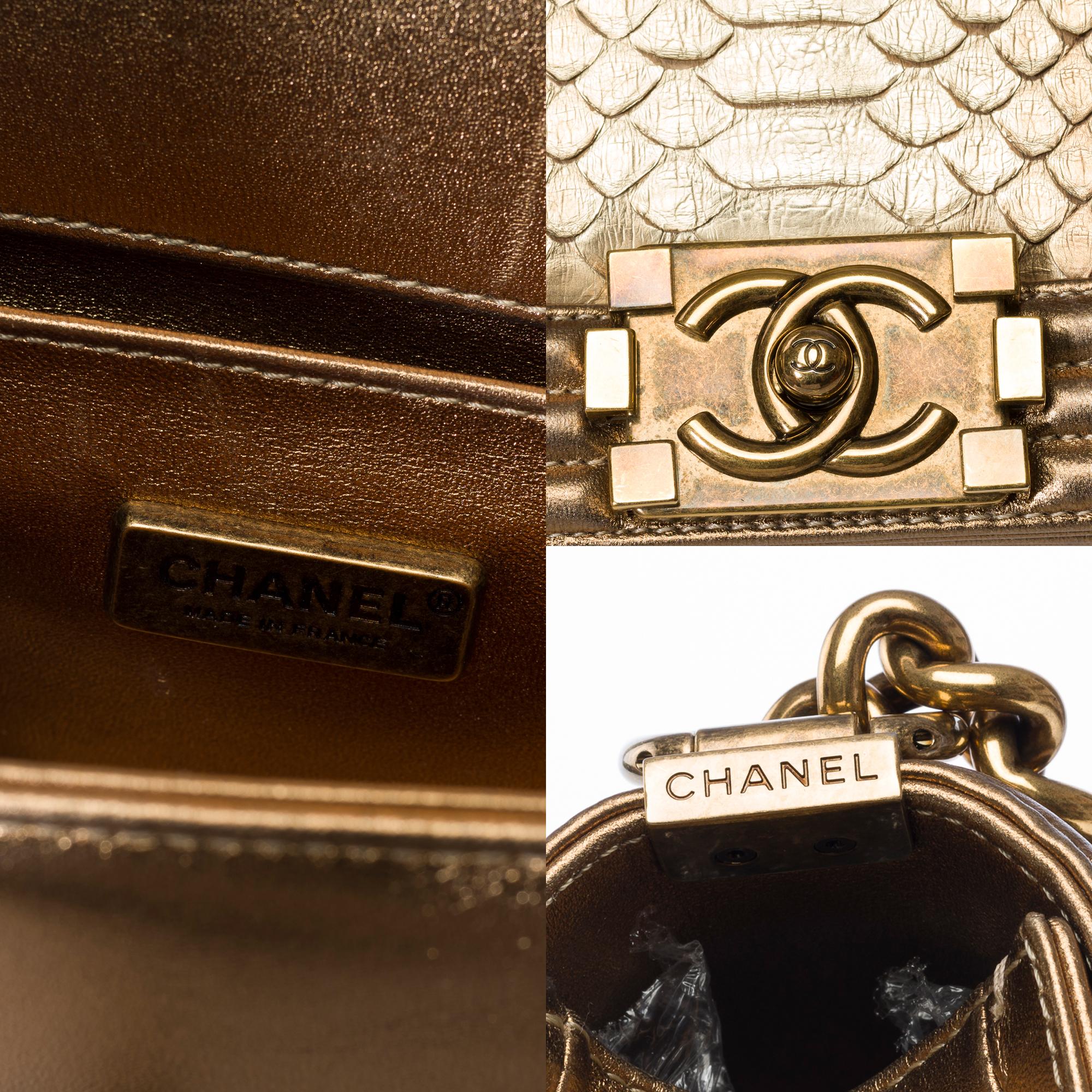 Amazing & Rare Chanel Boy small shoulder bag in Golden Python leather, GHW 3