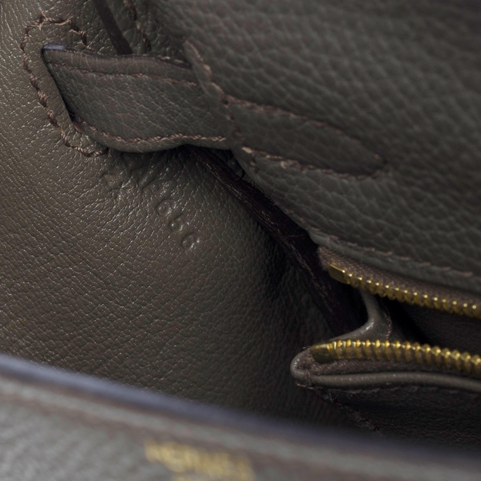 Women's Amazing & Rare Hermès Kelly 25 handbag strap in Grey Togo etain leather, GHW