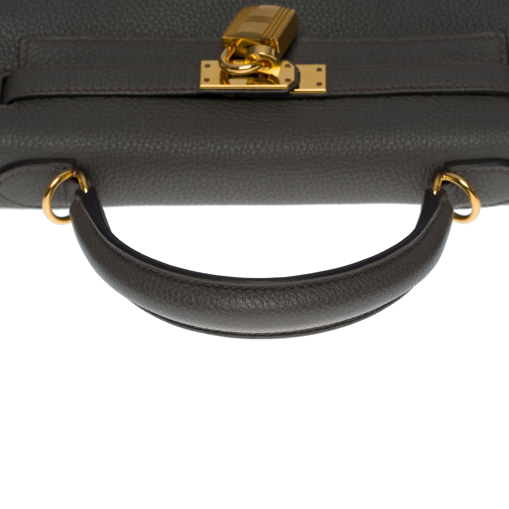 Amazing & Rare Hermès Kelly 25 handbag strap in Grey Togo etain leather, GHW 2