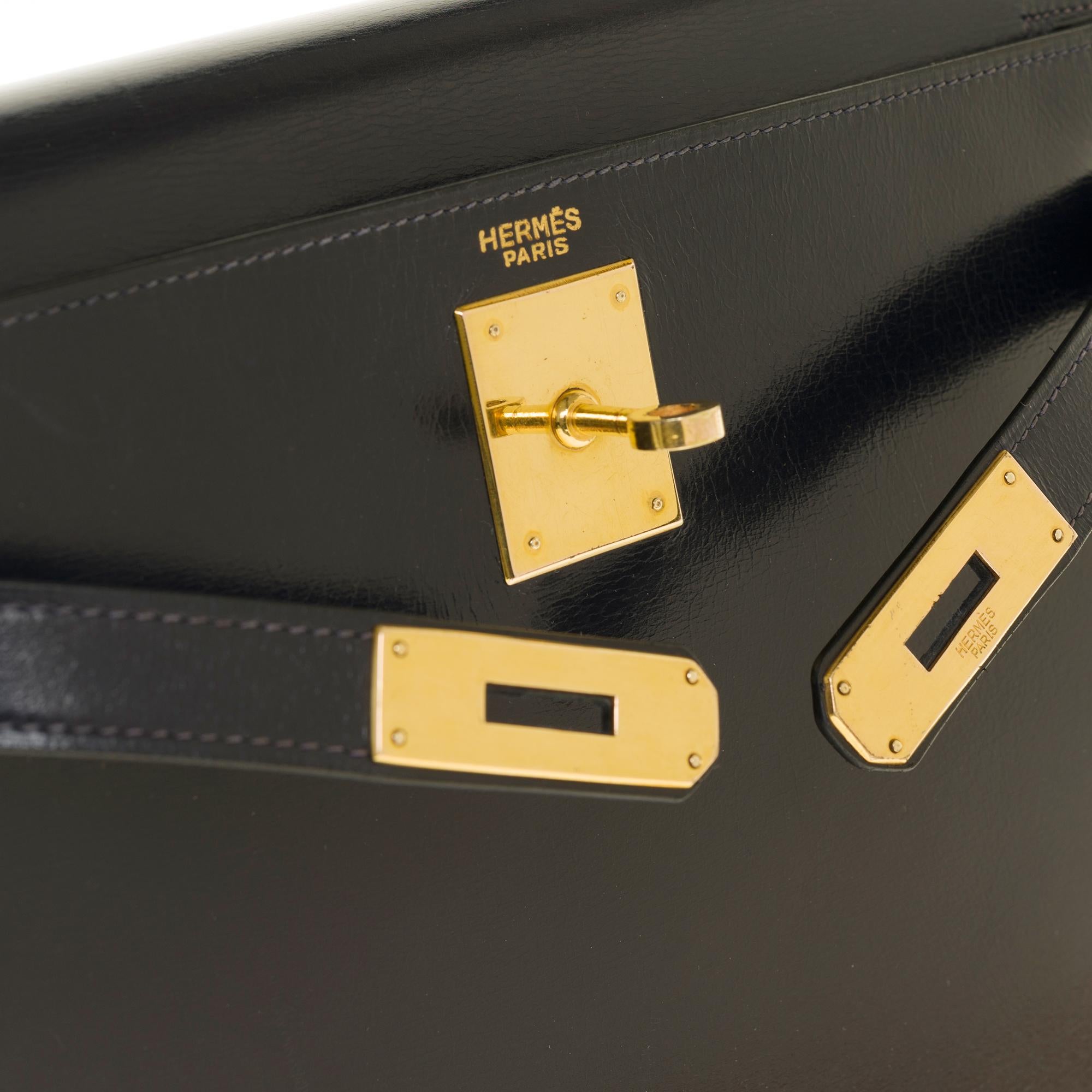 Amazing & Rare Hermès Mini Kelly 30cm sellier strap in navy blue calf and GHW In Good Condition In Paris, IDF