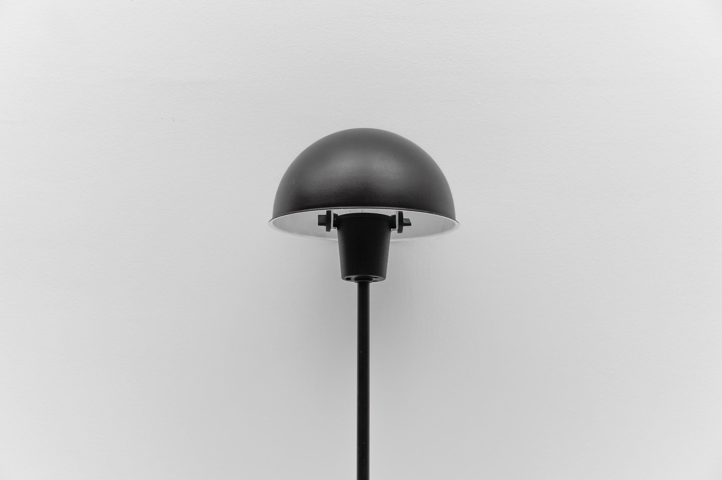 Amazing Rare Outdoor Garden Lamp from BEGA, 1960s Germany In Good Condition For Sale In Nürnberg, Bayern