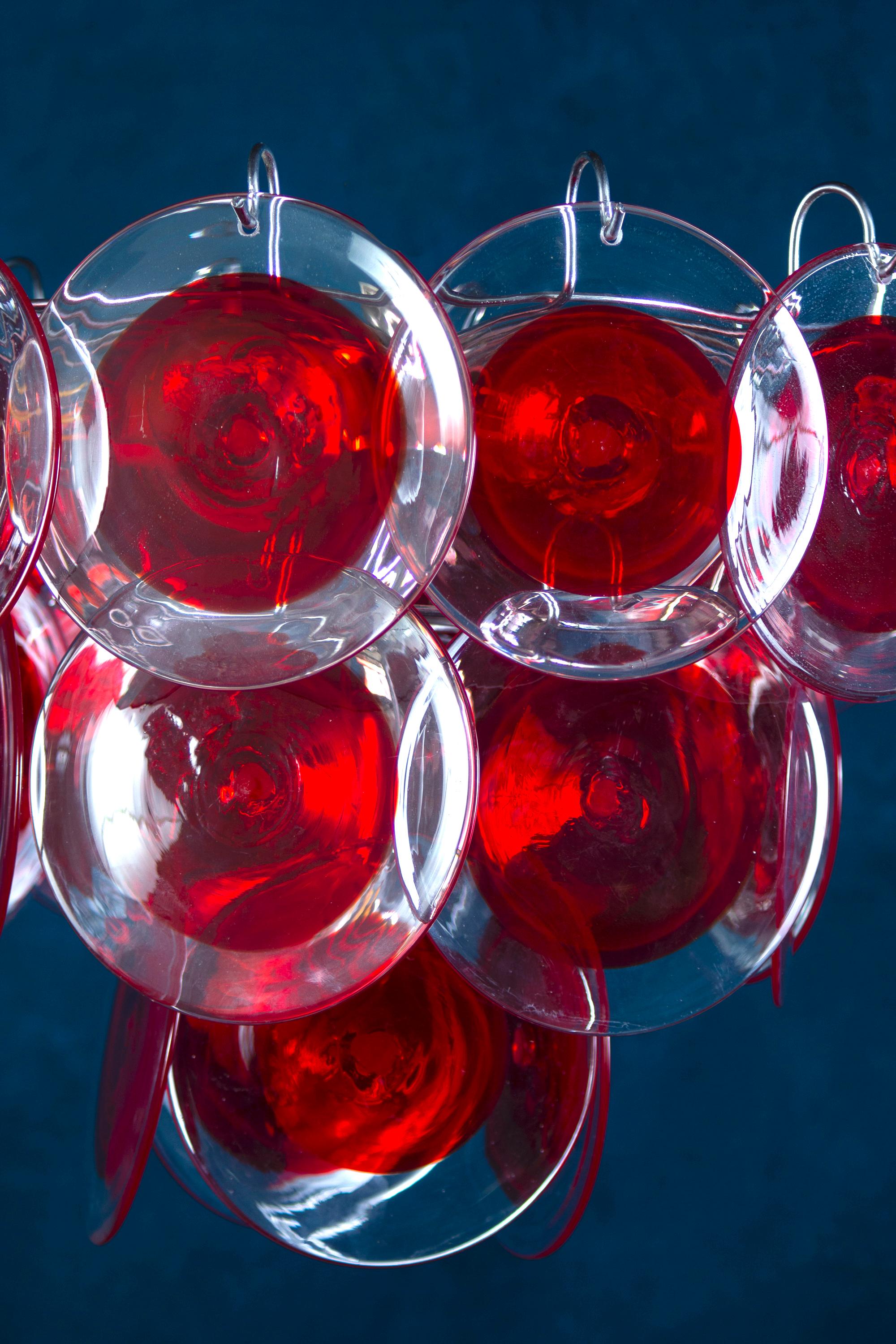 Verre brun Magnifique lustre à disques rouges en verre de Murano en vente